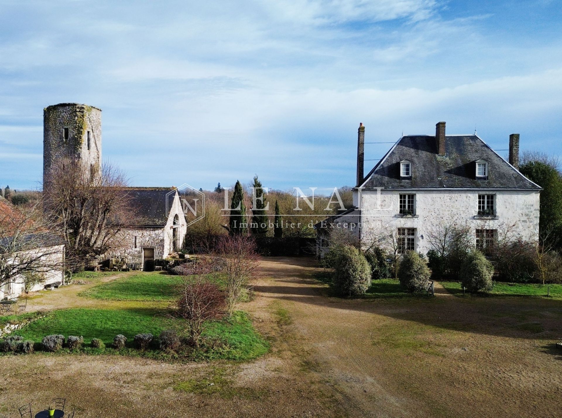 propriété 14 pièces en vente à TOURS (37000)