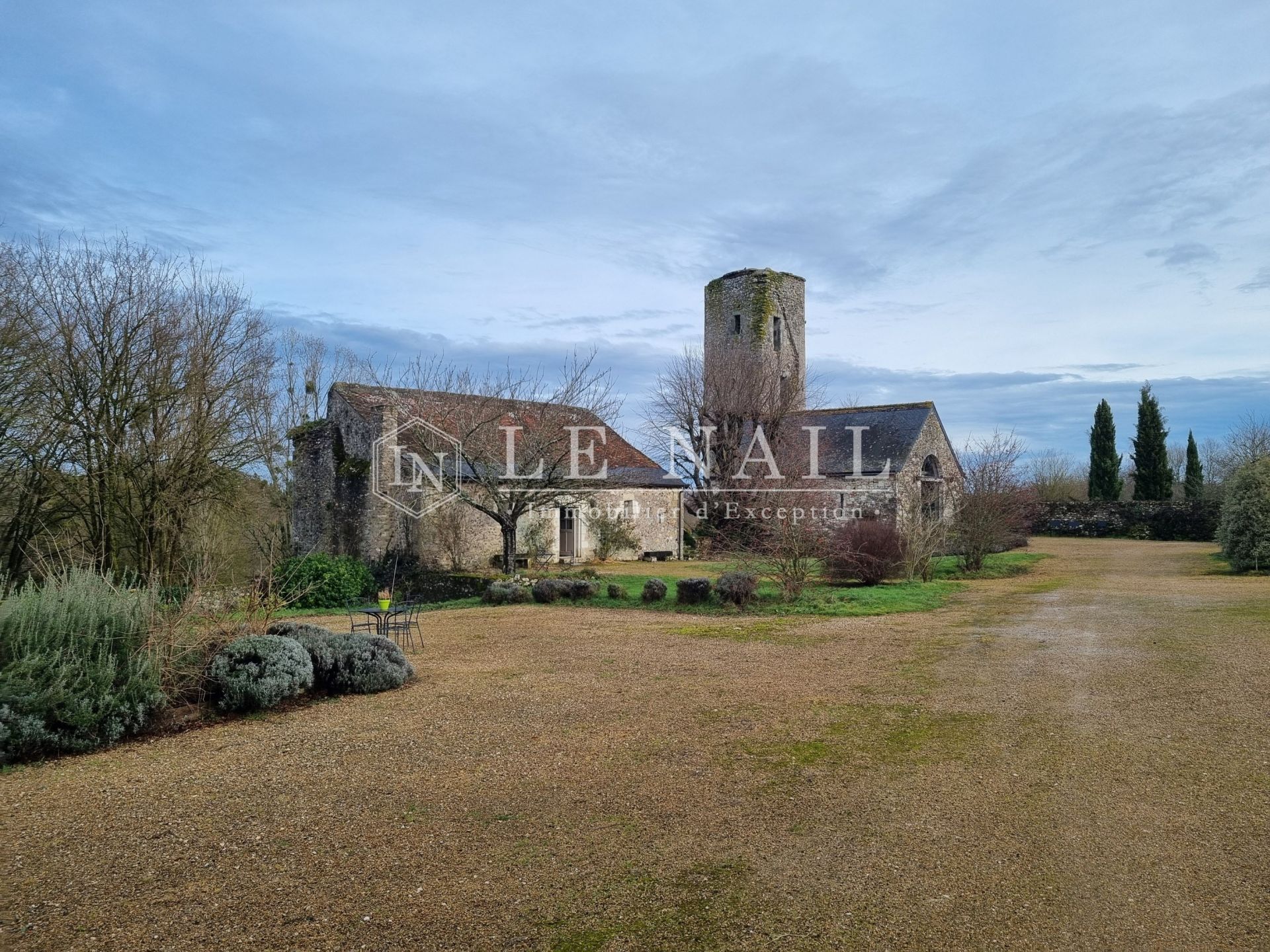 propriété 14 pièces en vente à TOURS (37000)