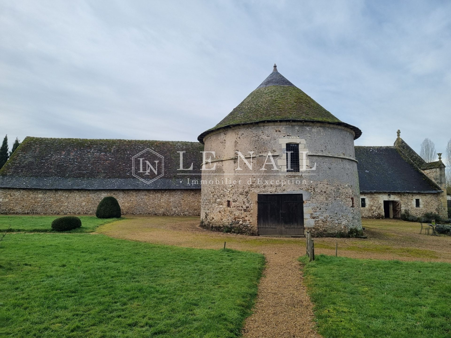 propriété 14 pièces en vente à TOURS (37000)