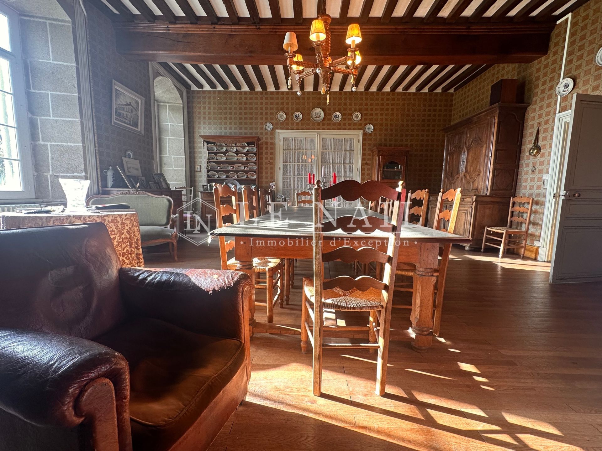 propriété 13 pièces en vente à LA ROCHE SUR YON (85000)