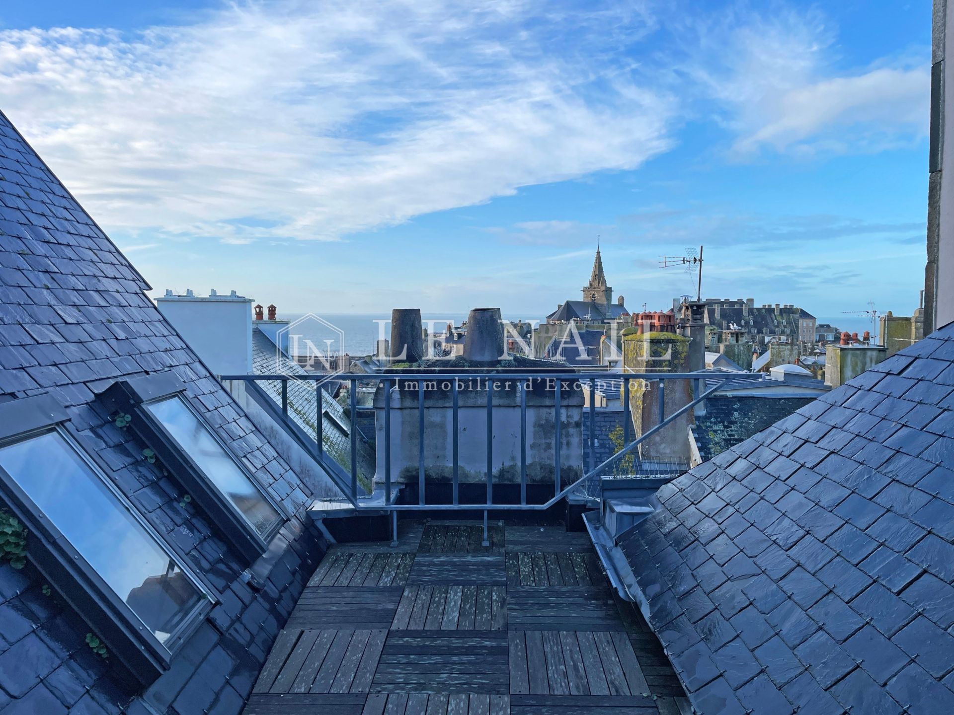 hôtel particulier 17 pièces en vente à GRANVILLE (50400)