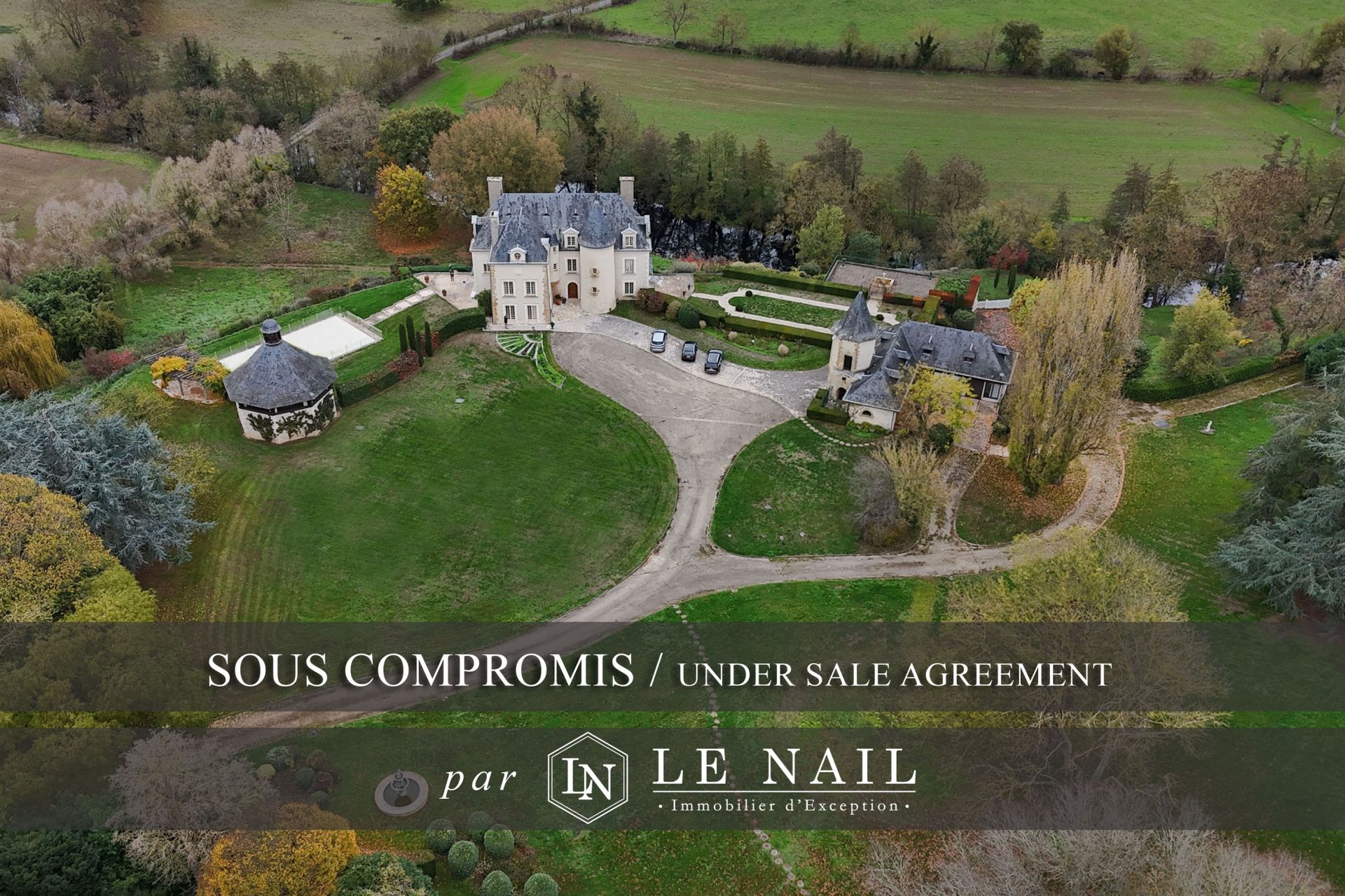 manor house 13 rooms for sale on THOUARS (79100)
