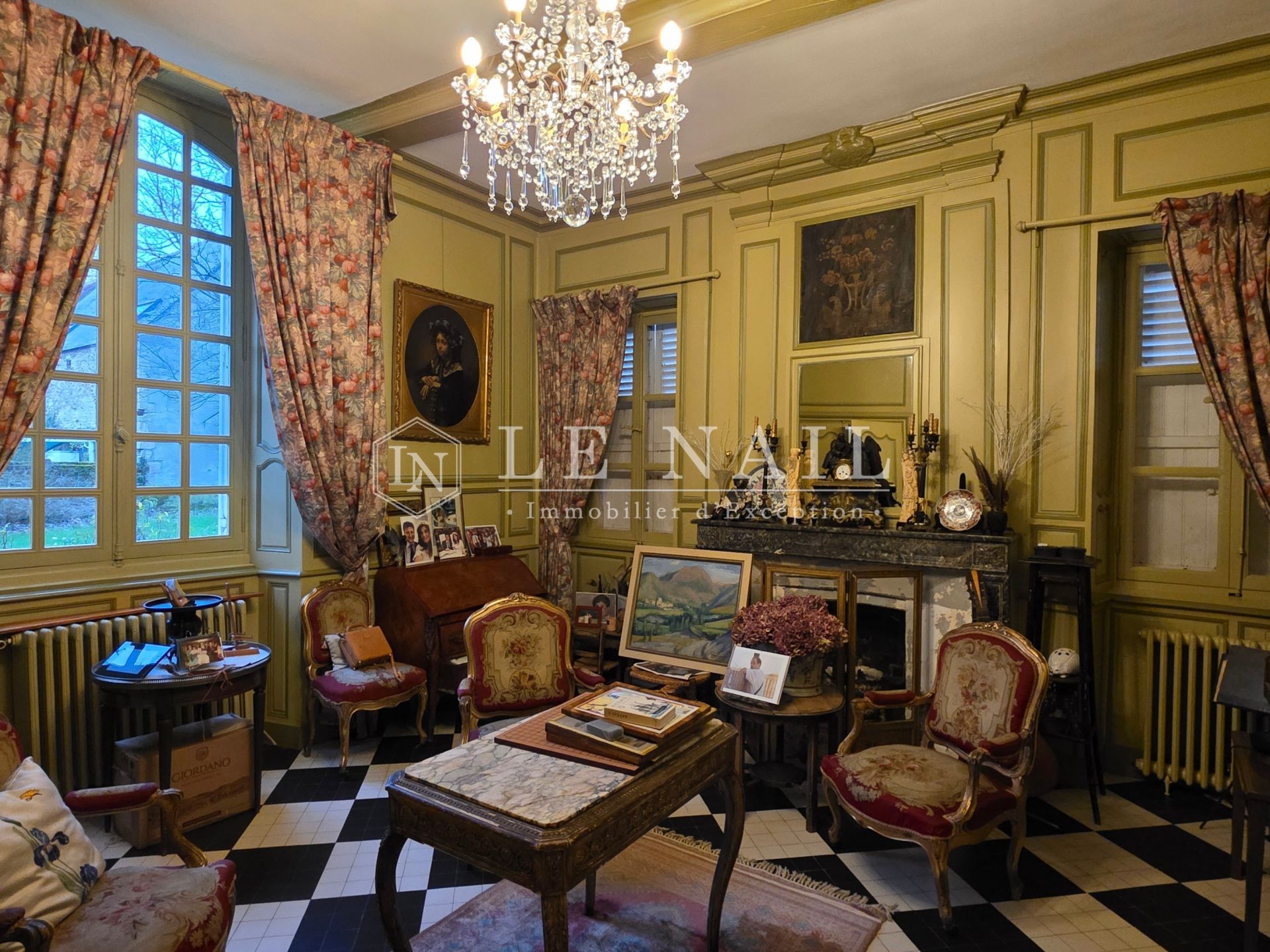 house 8 rooms for sale on ARGENTAN (61200)