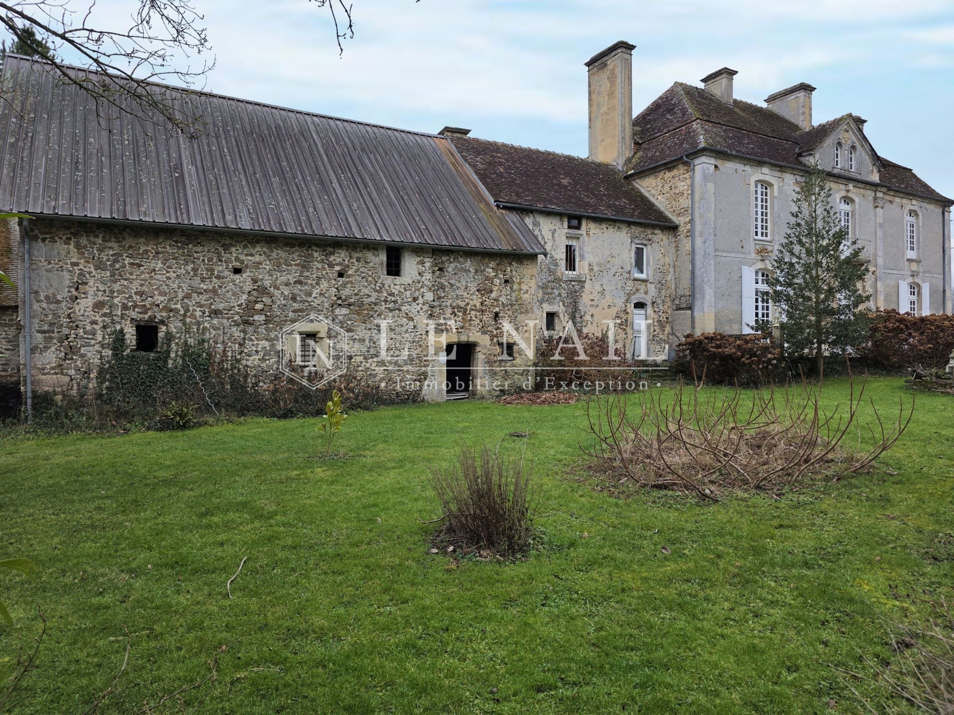 house 8 rooms for sale on ARGENTAN (61200)