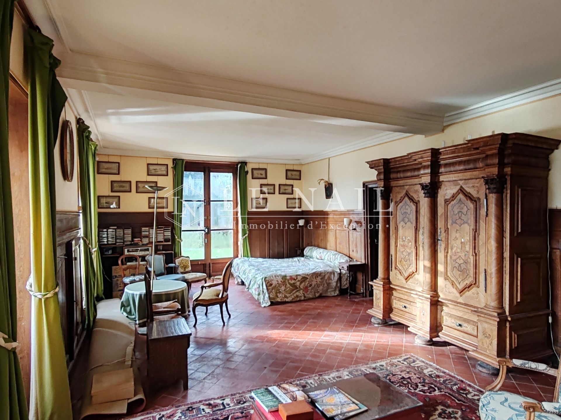 manor house 13 rooms for sale on VENDOME (41100)