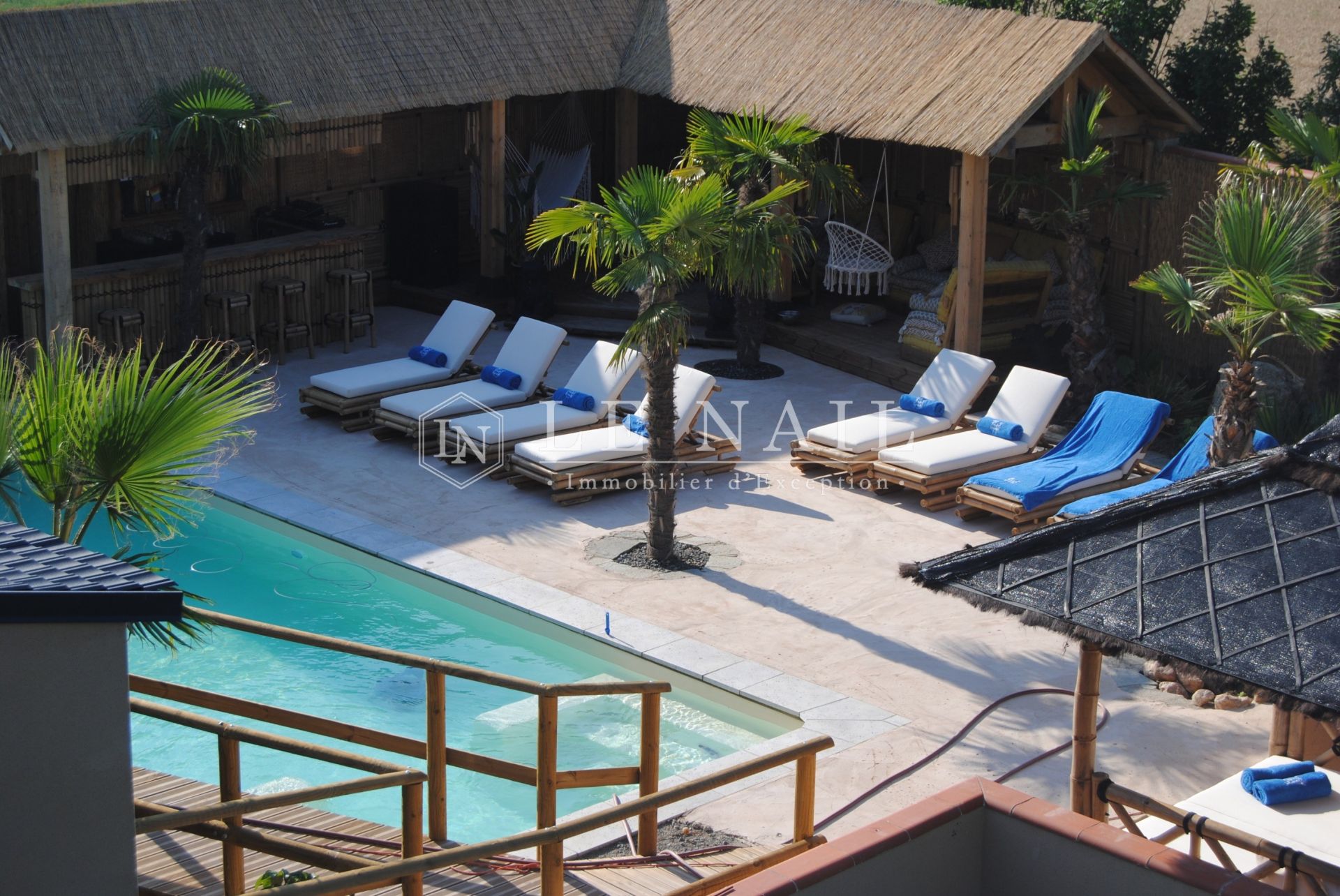 château 10 pièces en vente à VICHY (03200)