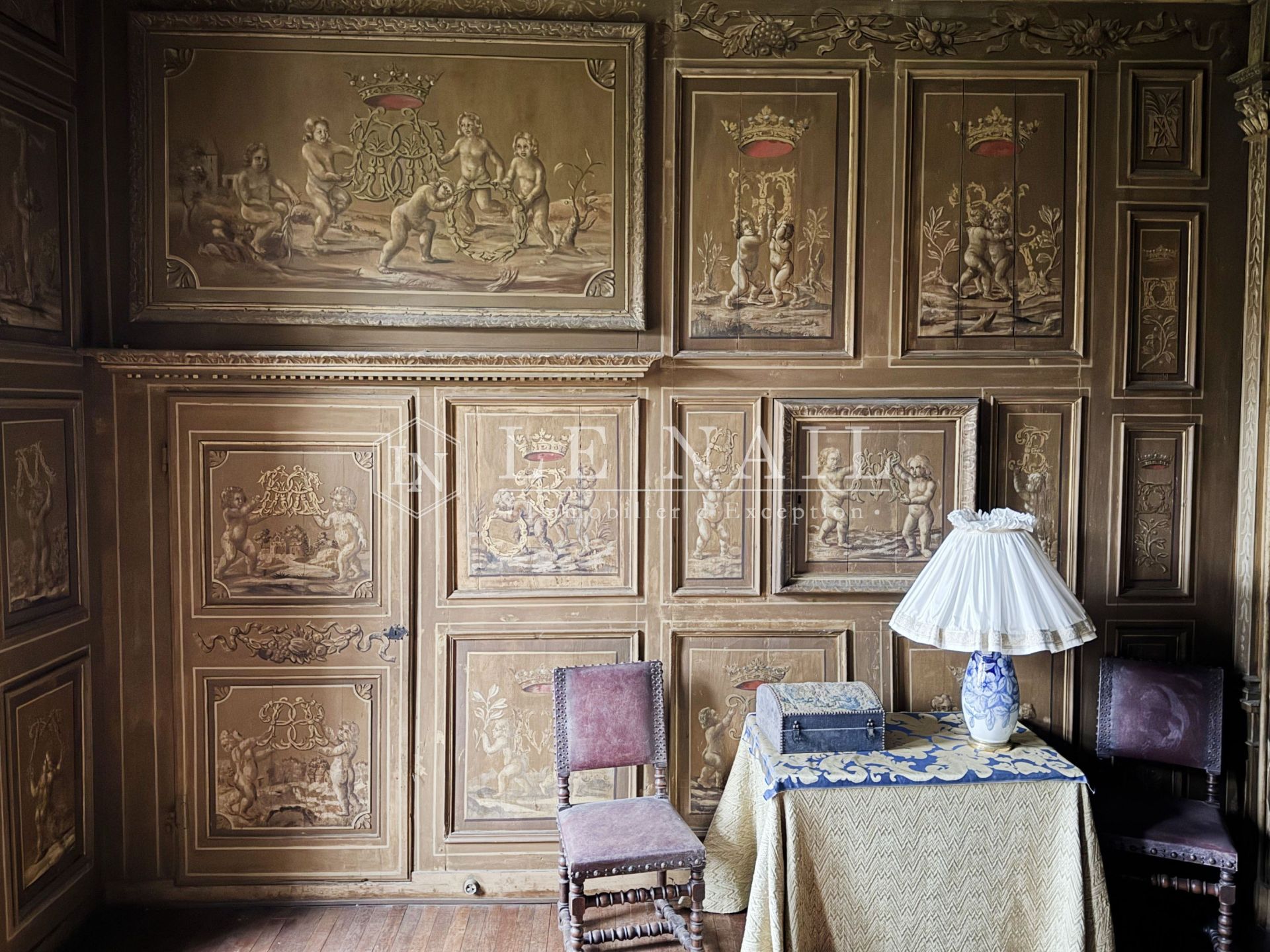 castle 20 rooms for sale on LE LION D ANGERS (49220)