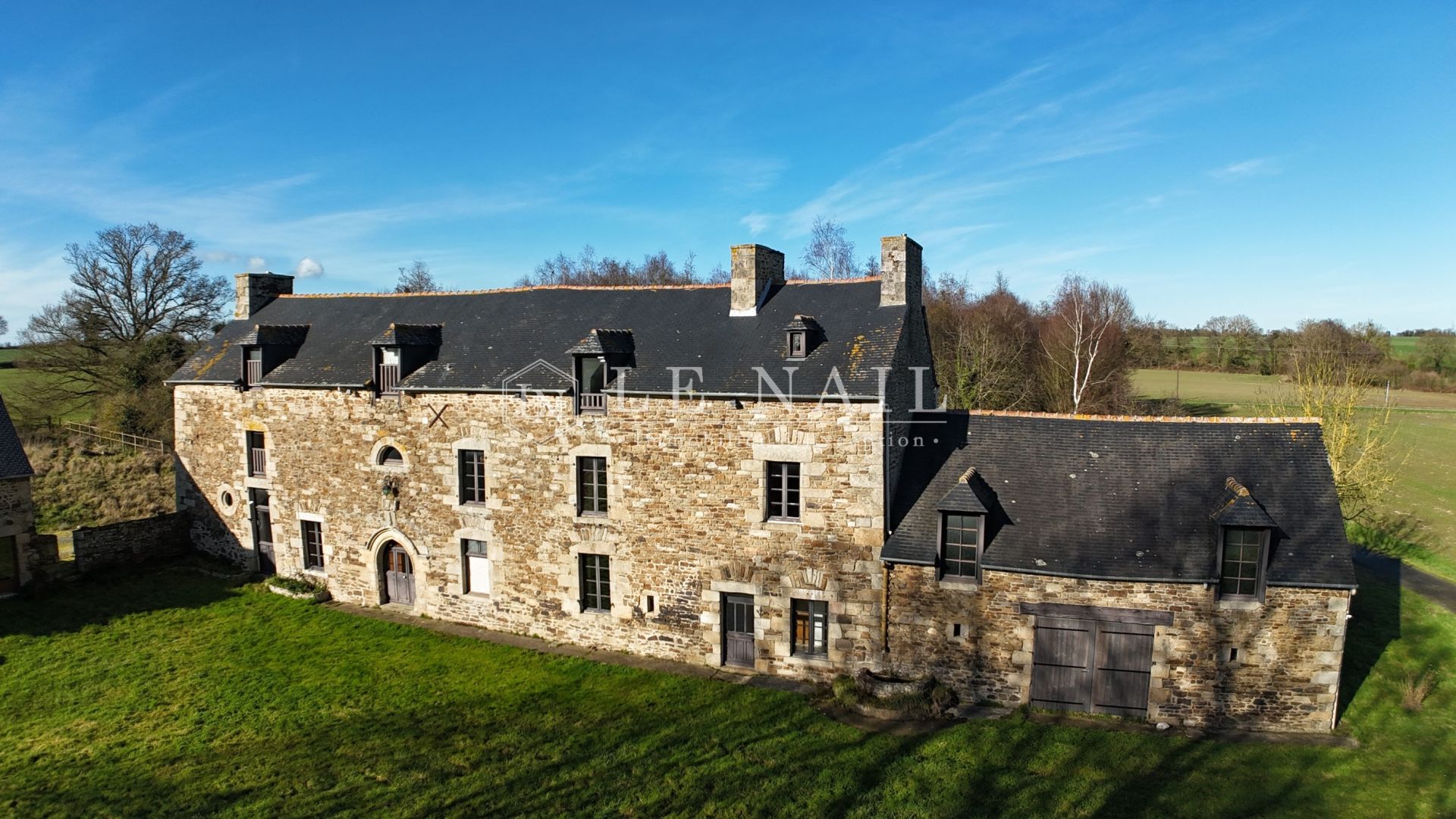 manor house 10 rooms for sale on DINAN (22100)