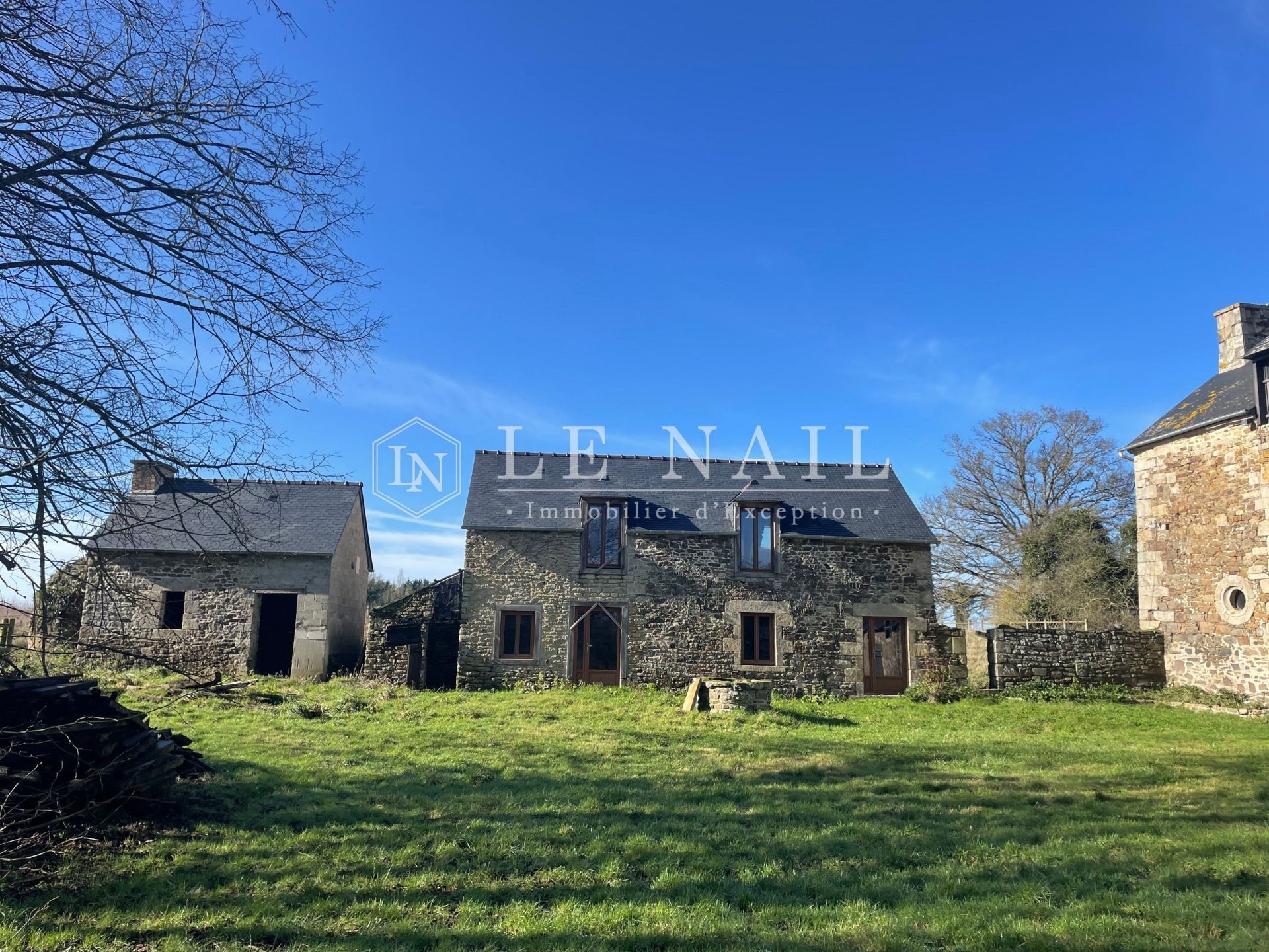 manoir 10 pièces en vente à DINAN (22100)