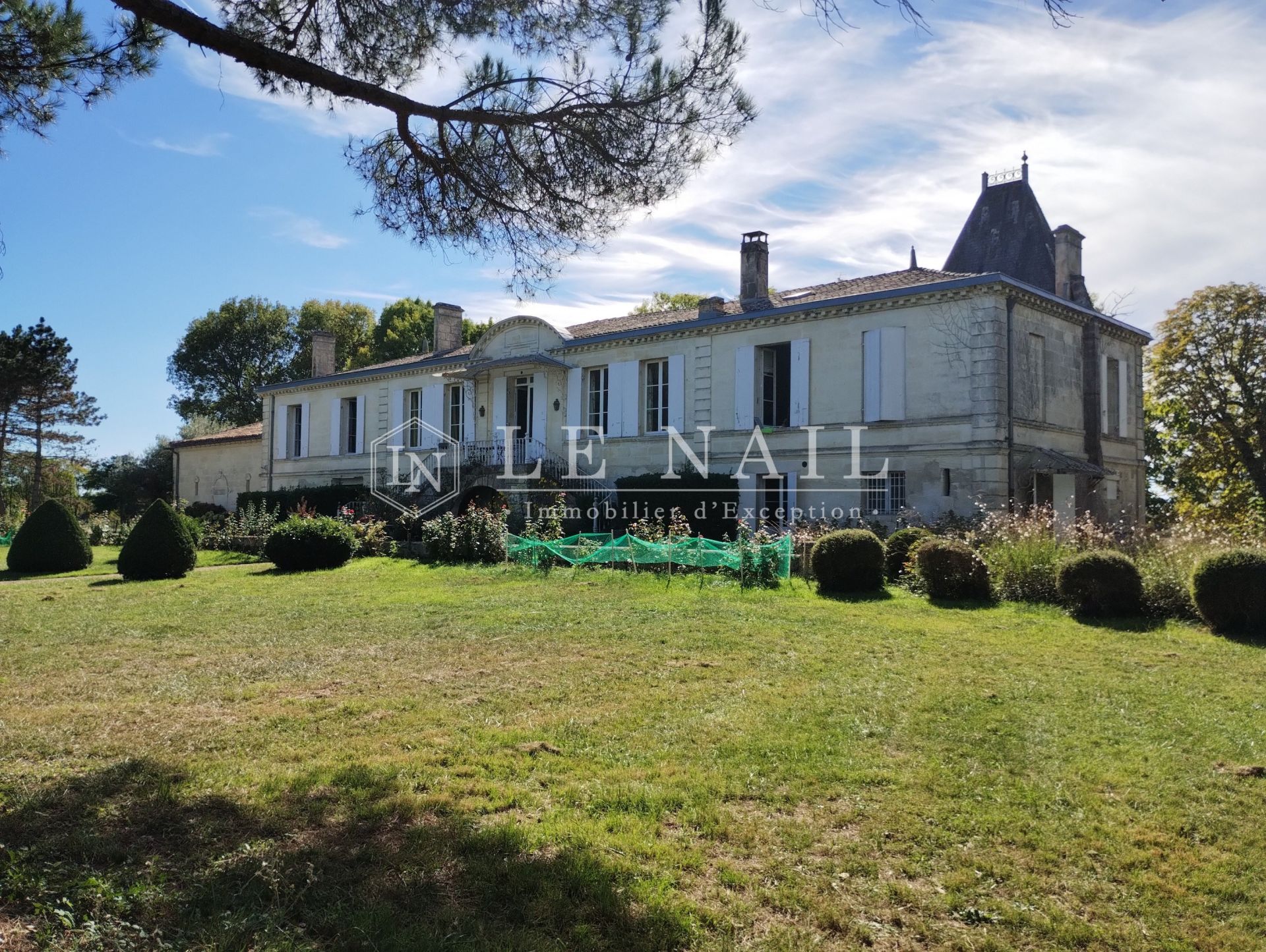 propriété 14 pièces en vente à ST EMILION (33330)
