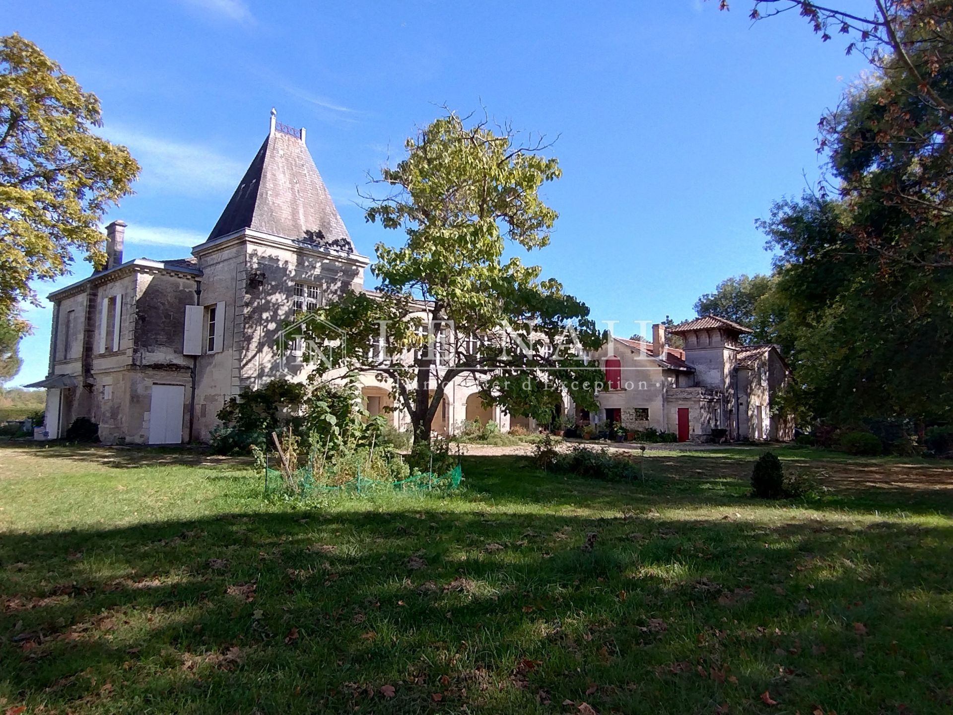 propriété 14 pièces en vente à ST EMILION (33330)