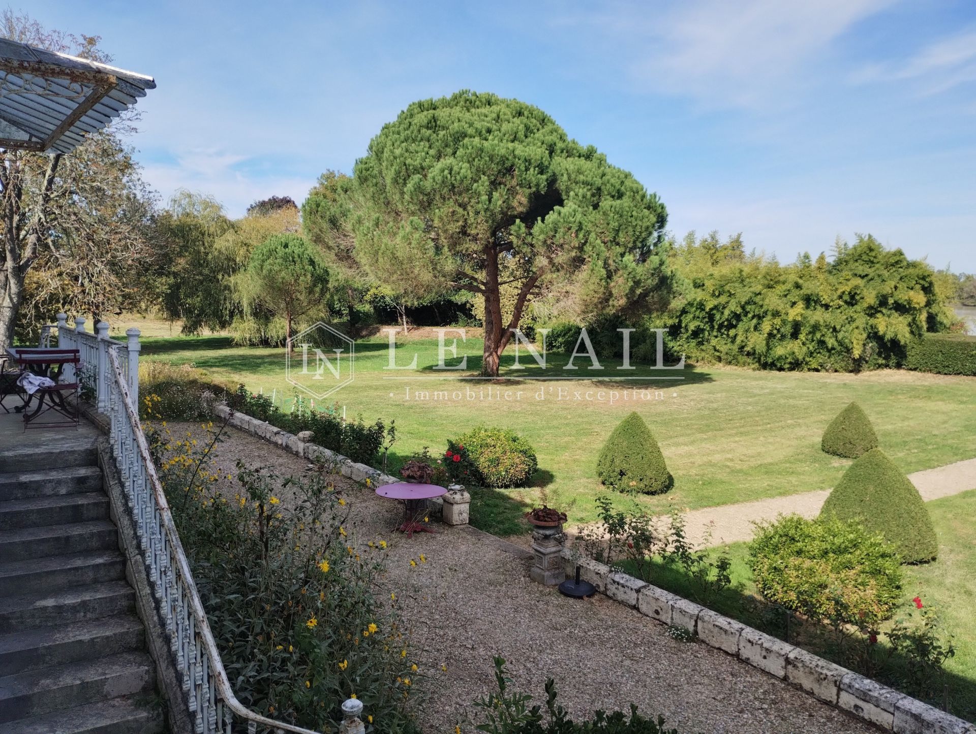 propriété 14 pièces en vente à ST EMILION (33330)
