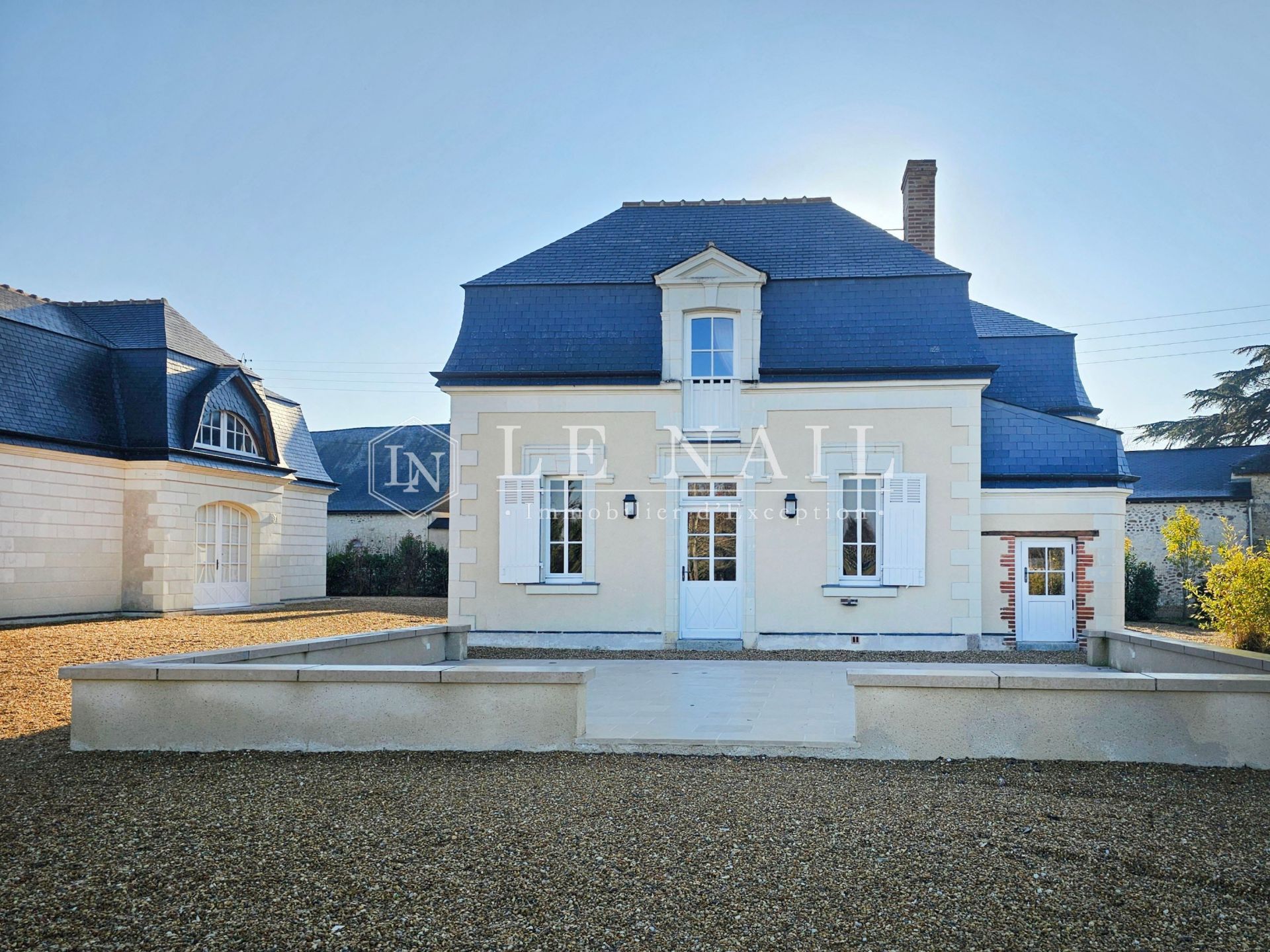 house 7 rooms for sale on ANGERS (49000)