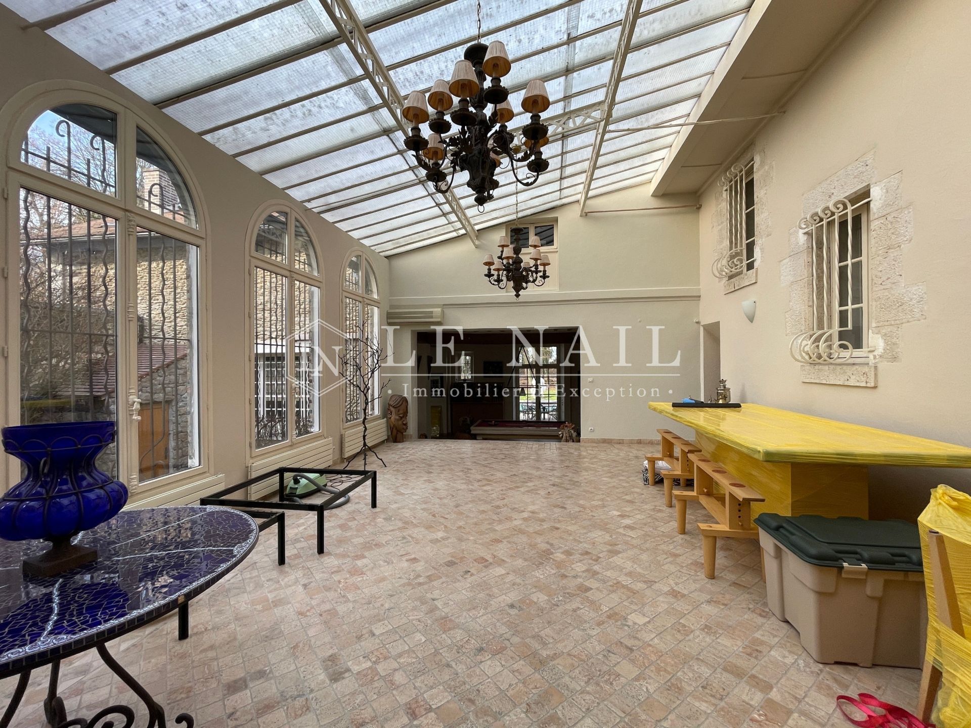maison 10 pièces en vente à MELUN (77000)