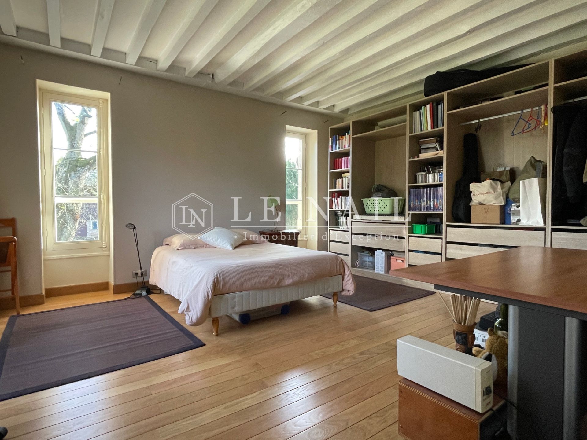 maison 10 pièces en vente à MELUN (77000)