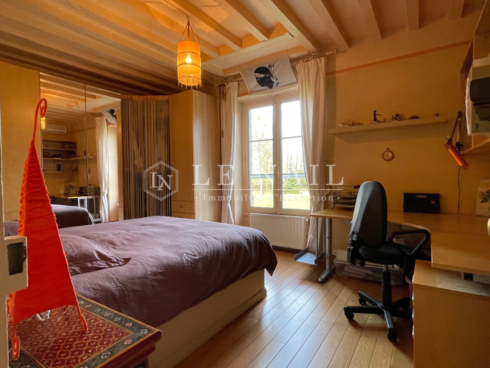 maison 10 pièces en vente à MELUN (77000)