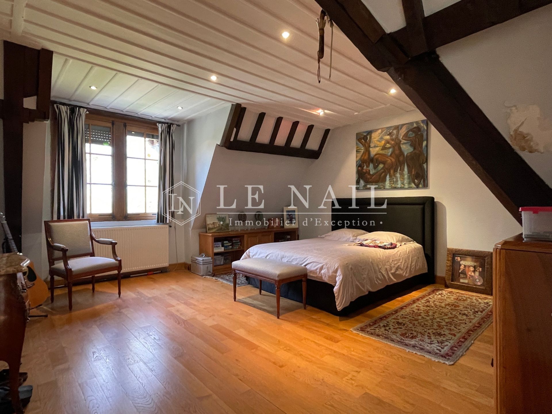 maison 10 pièces en vente à MELUN (77000)