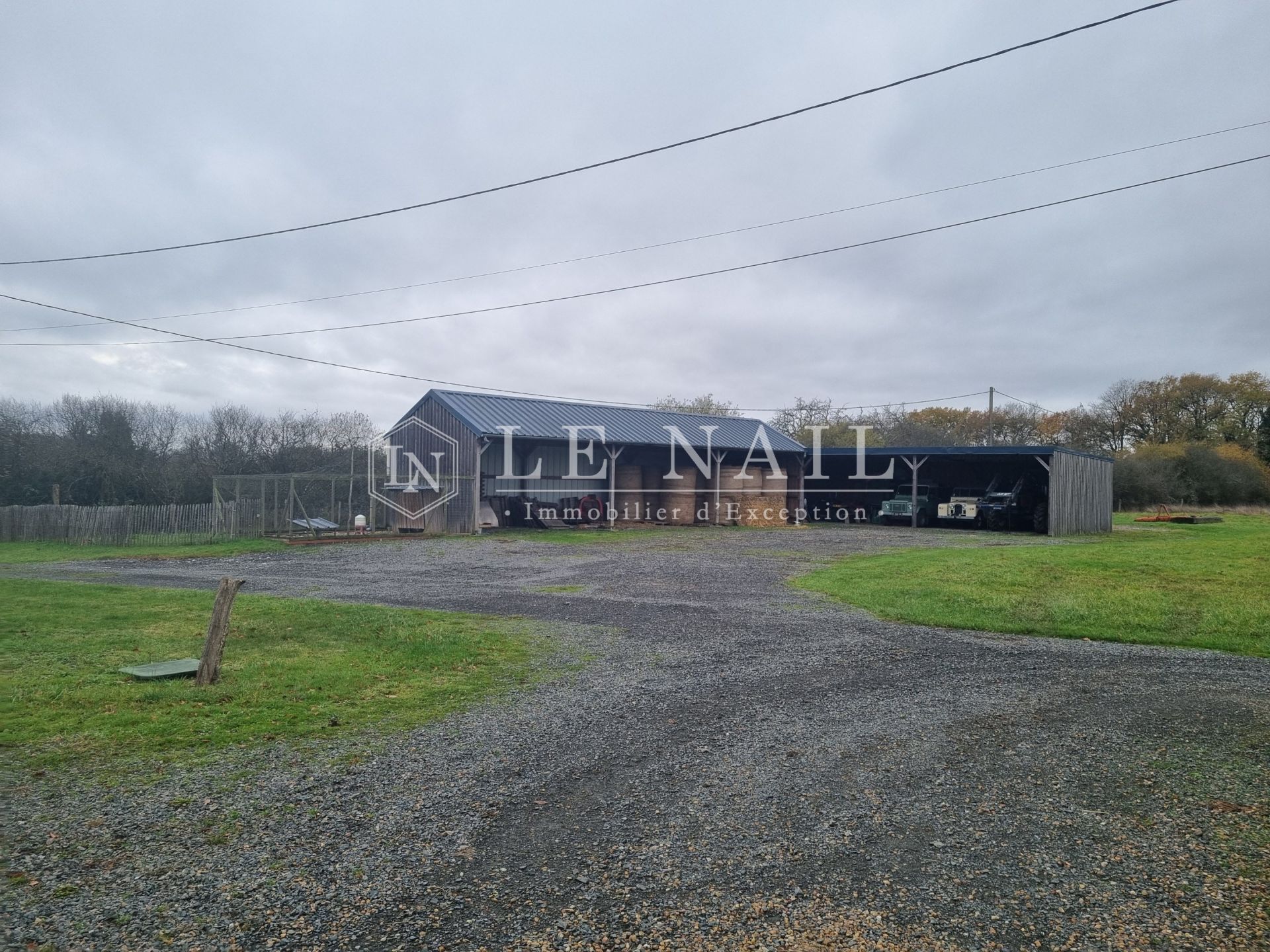 farm complex 15 rooms for sale on TOURS (37000)