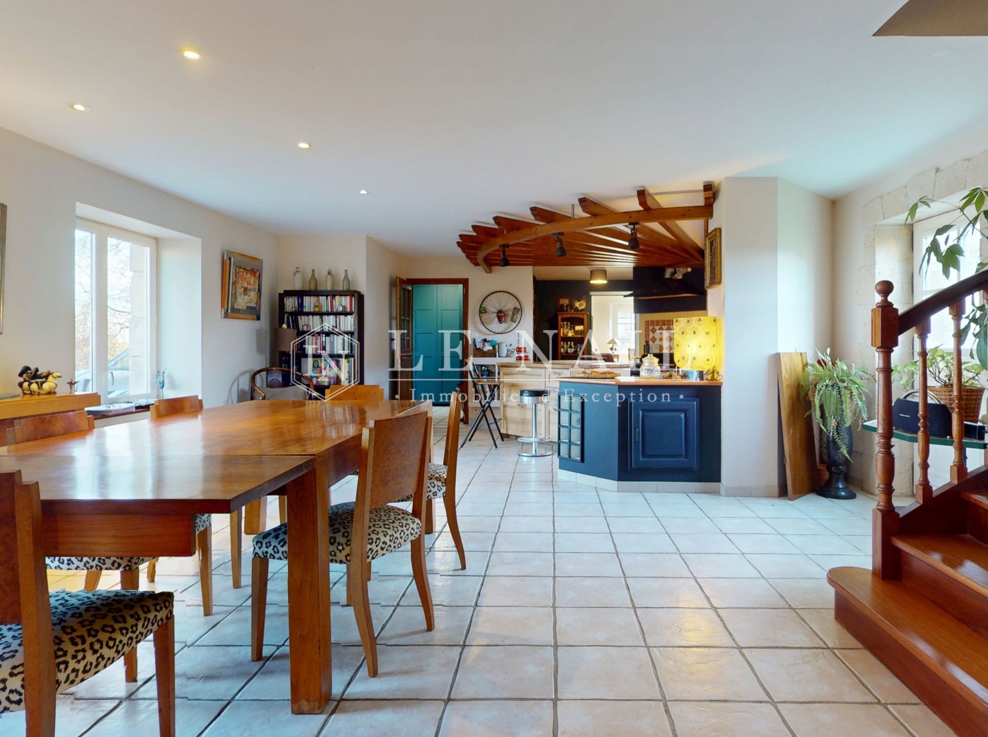 manoir 15 pièces en vente à VALOGNES (50700)