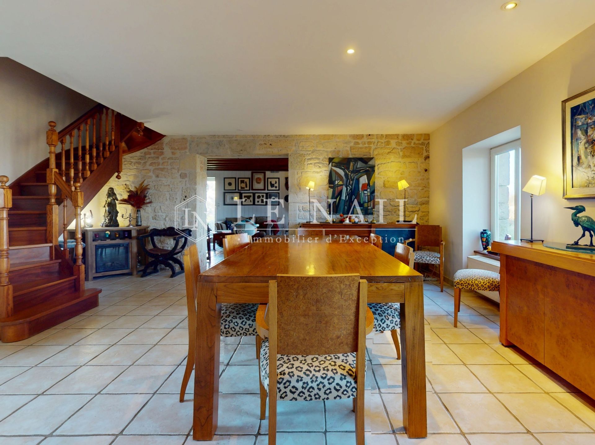 manoir 15 pièces en vente à VALOGNES (50700)