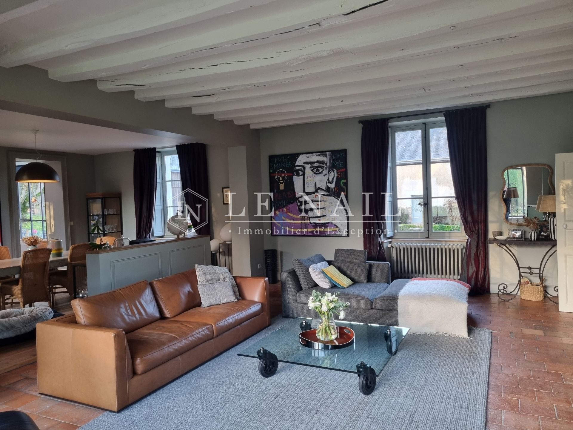 property 10 rooms for sale on LA CHARTRE SUR LE LOIR (72340)