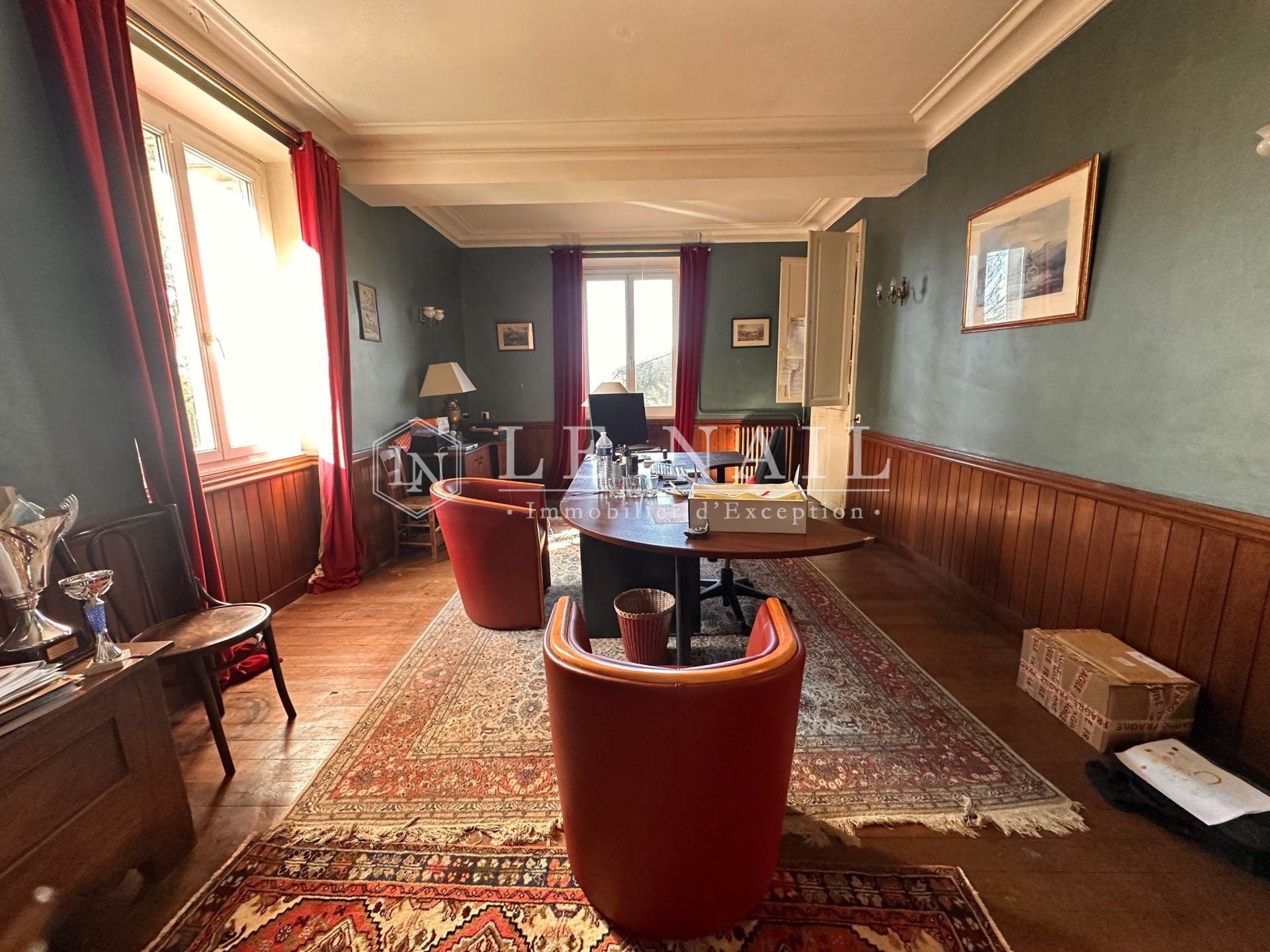 castle 16 rooms for sale on NANTES (44000)