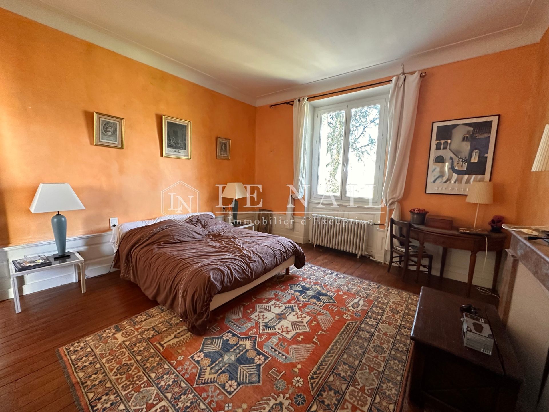 castle 16 rooms for sale on NANTES (44000)