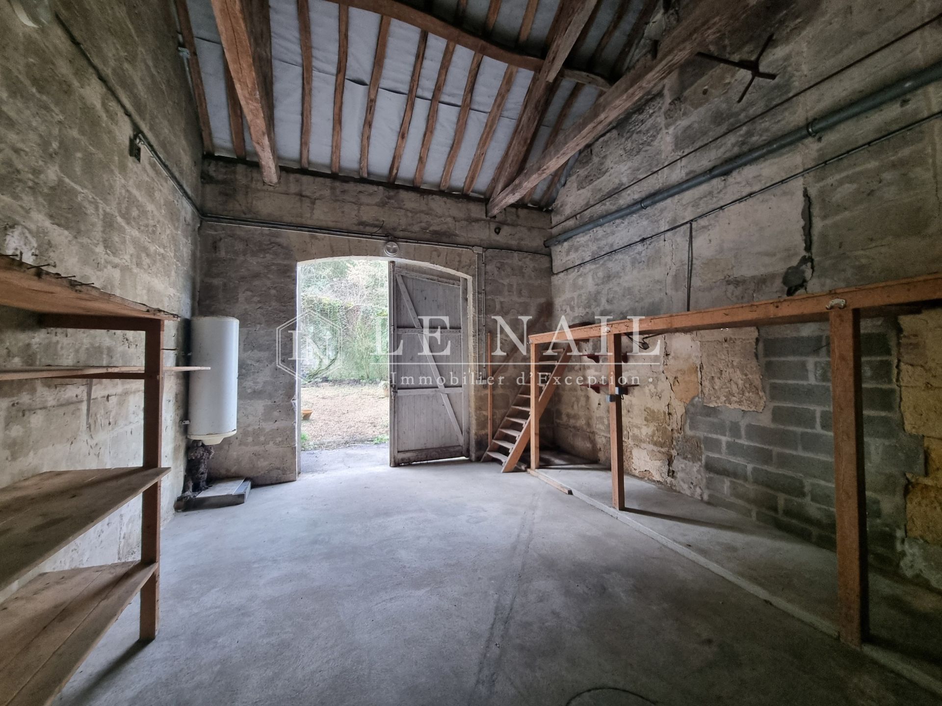 maison de ville 12 pièces en vente à LA CHARTRE SUR LE LOIR (72340)