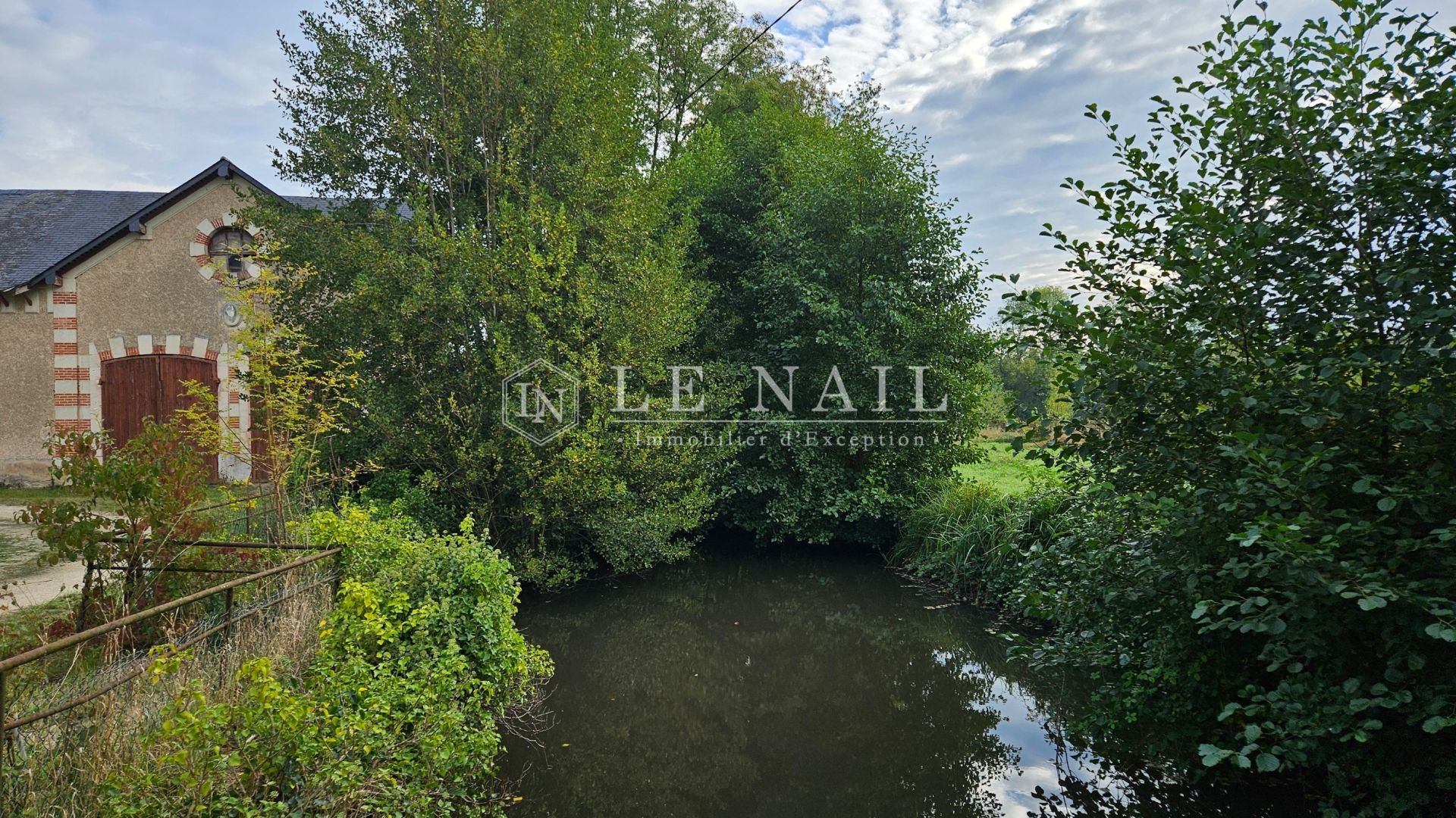 château 18 pièces en vente à ANGERS (49000)