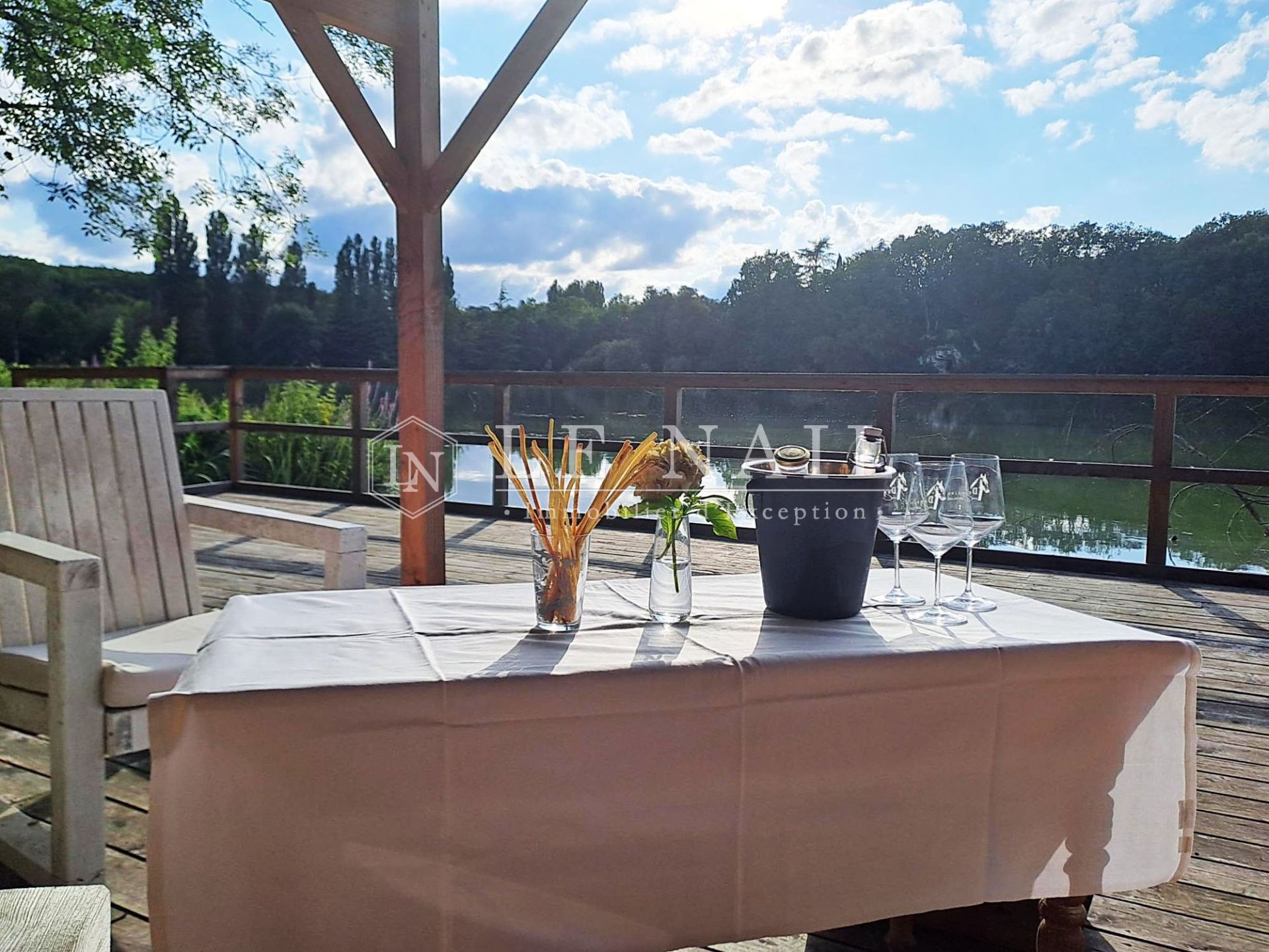 propriété 17 pièces en vente à ANGOULEME (16000)