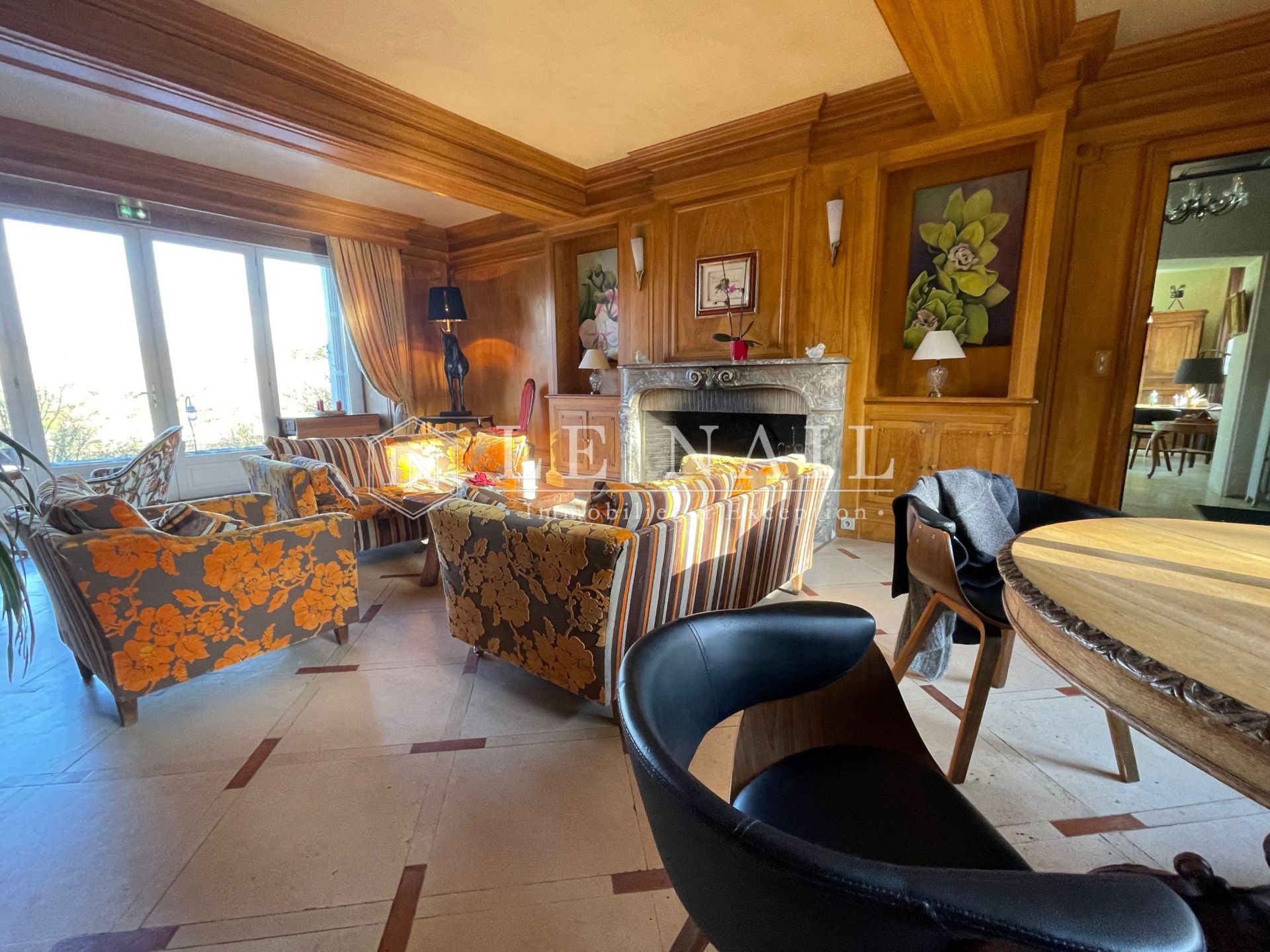 property 17 rooms for sale on ANGOULEME (16000)