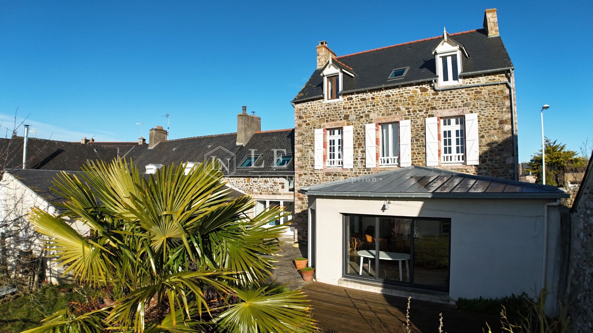 maison bourgeoise 14 pièces en vente à PLENEUF VAL ANDRE (22370)