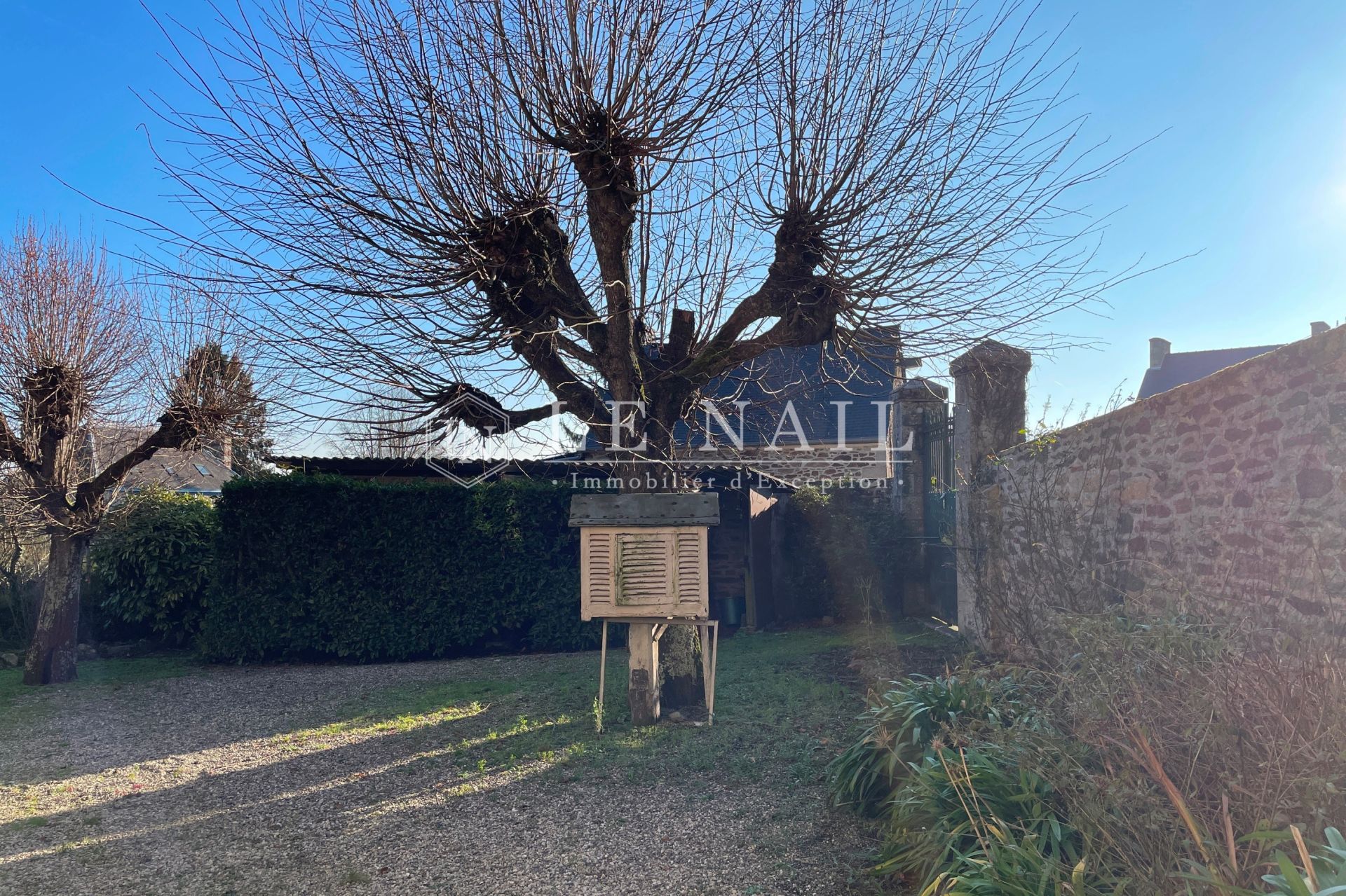 maison de maître 10 pièces en vente à DINAN (22100)