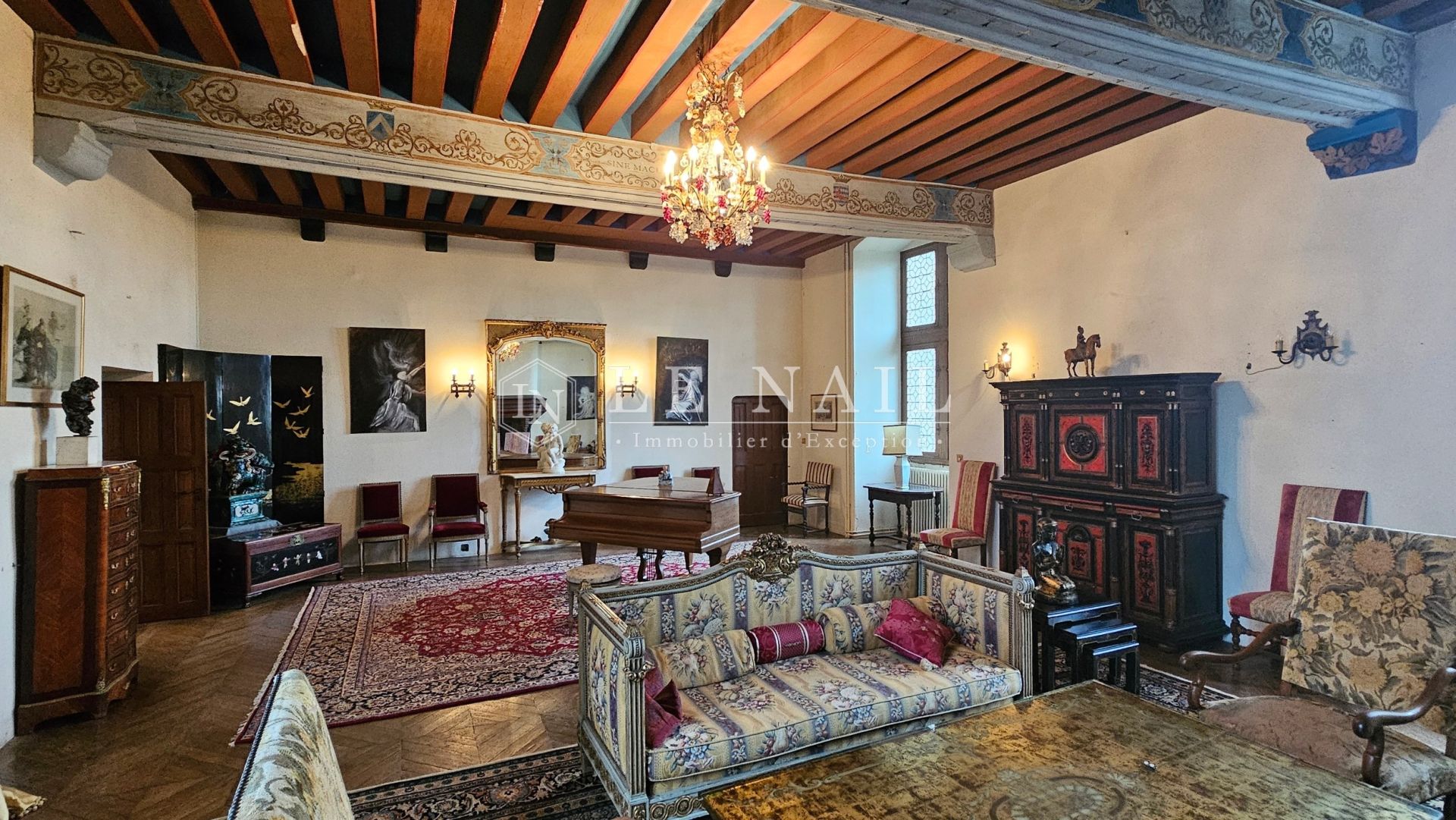 castle 20 rooms for sale on SABLE SUR SARTHE (72300)