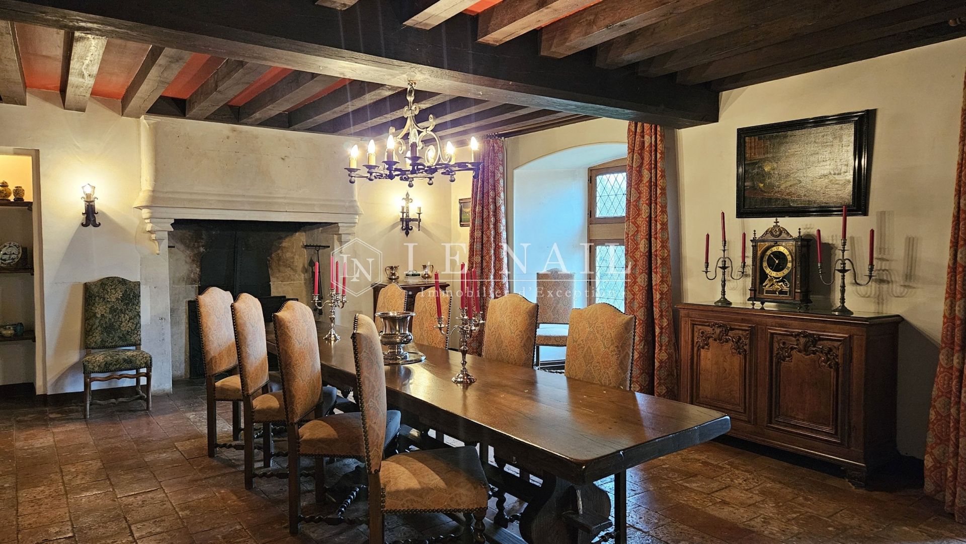 castle 20 rooms for sale on SABLE SUR SARTHE (72300)