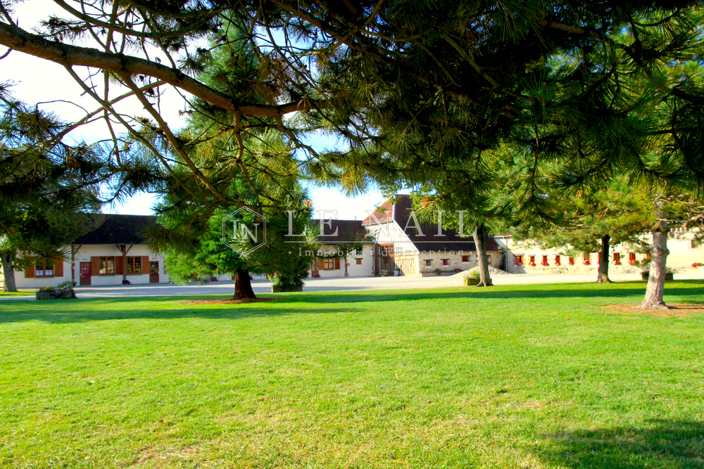 propriété 7 pièces en vente à CHAOURCE (10210)