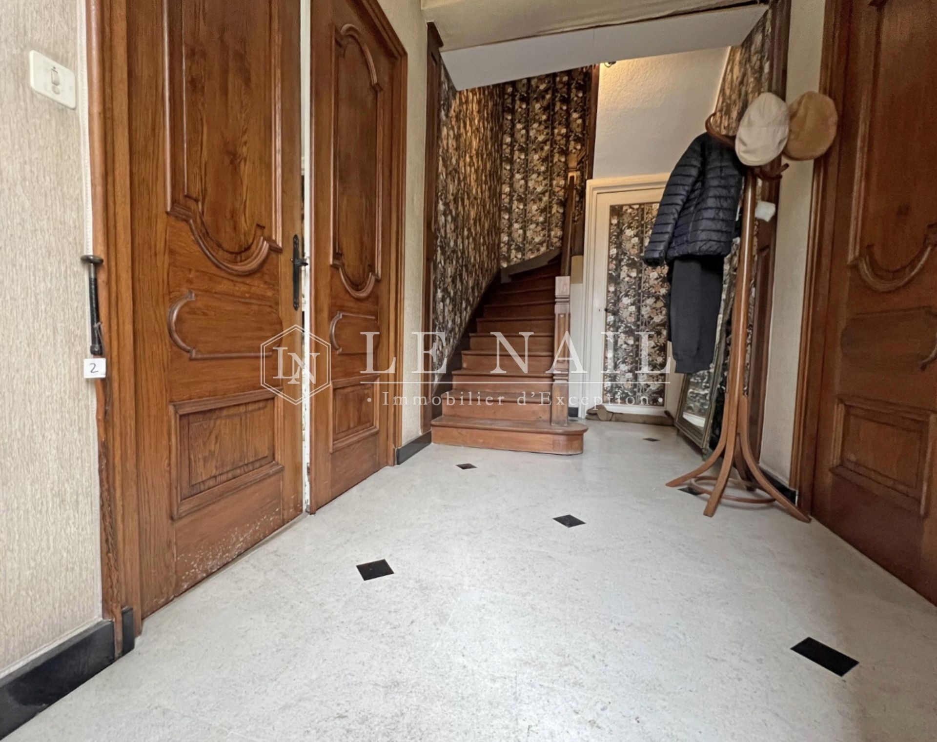 maison de ville 10 pièces en vente à NIORT (79000)