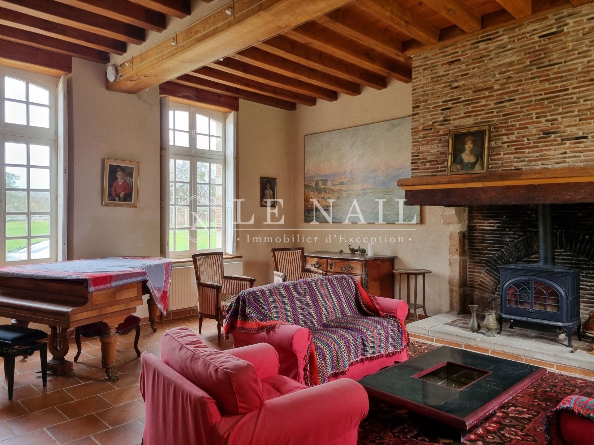 castle 71 rooms for sale on ORLEANS (45000)