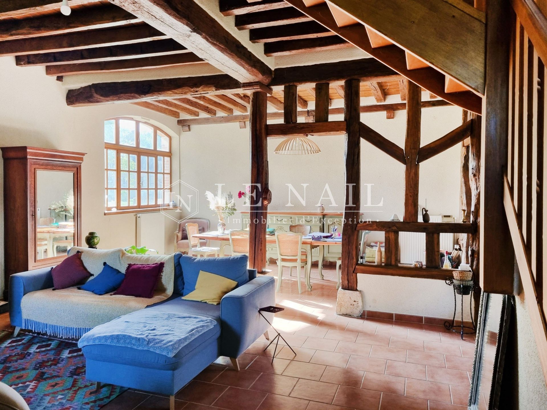 castle 71 rooms for sale on ORLEANS (45000)