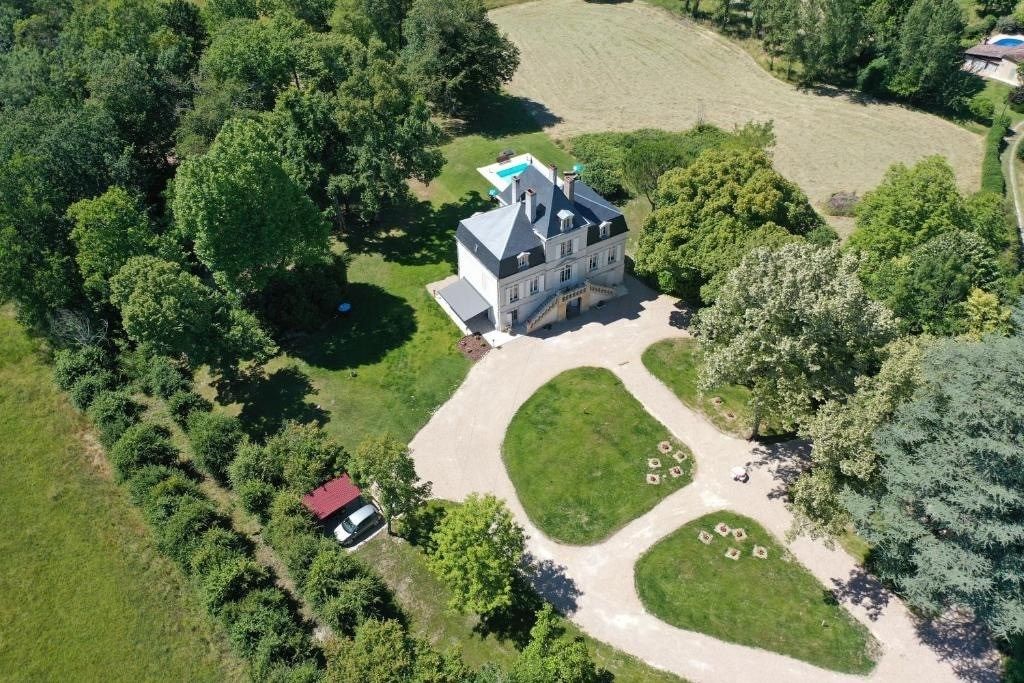 manor house 10 rooms for sale on BERGERAC (24100)