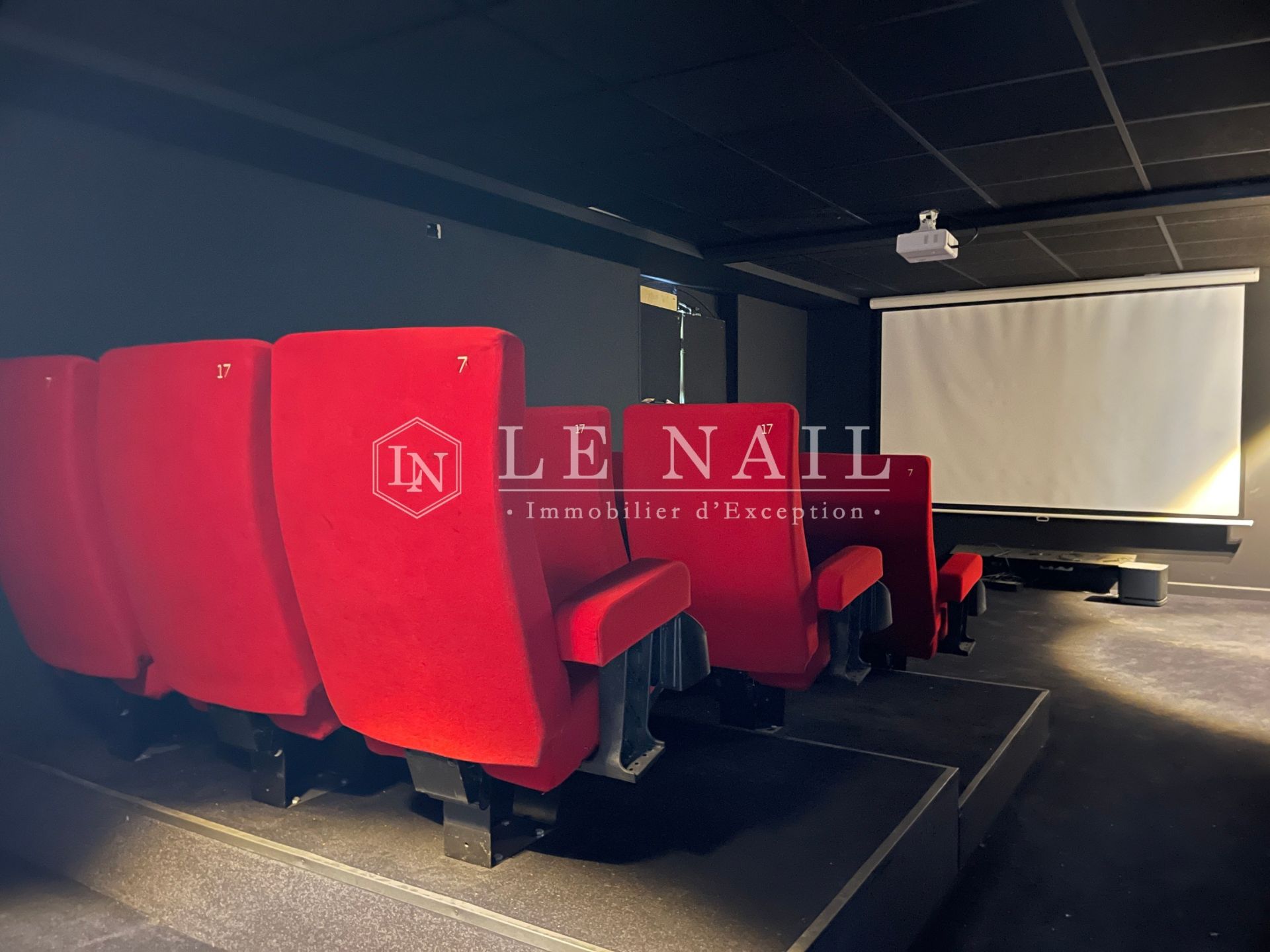 maison bourgeoise 11 pièces en vente à MELUN (77000)