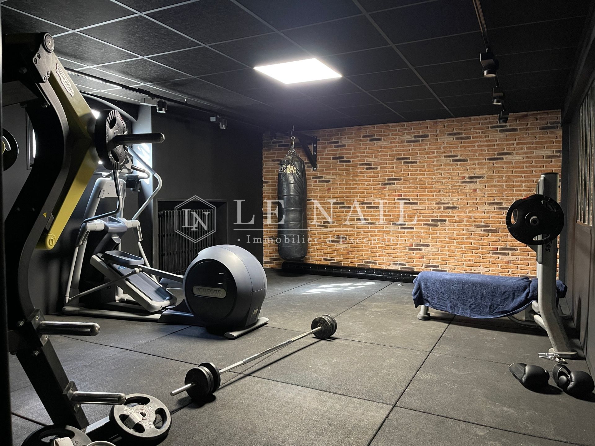 maison bourgeoise 11 pièces en vente à MELUN (77000)