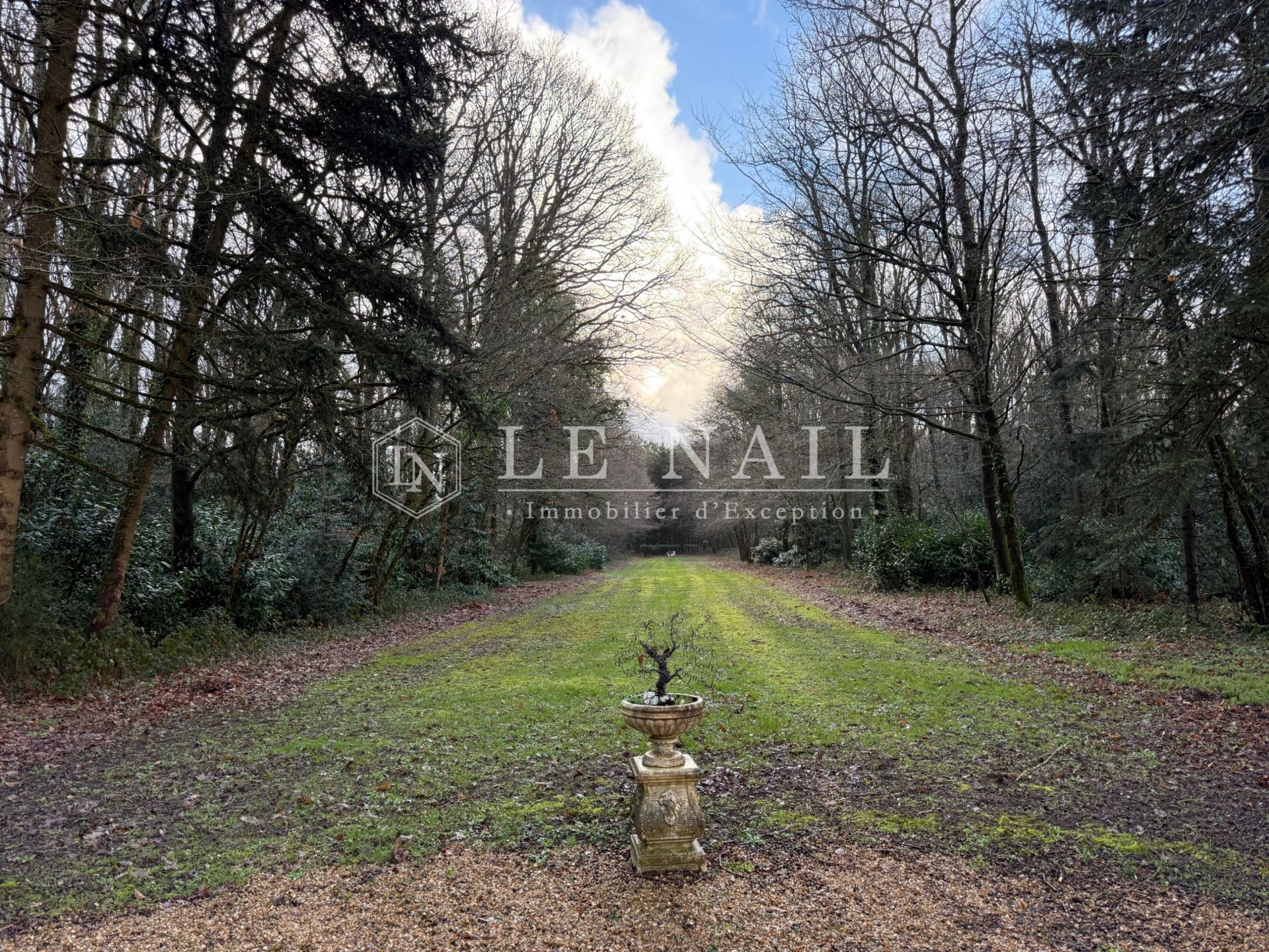 propriété 8 pièces en vente à INGRANDES LE FRESNE SUR LOIRE (49123)