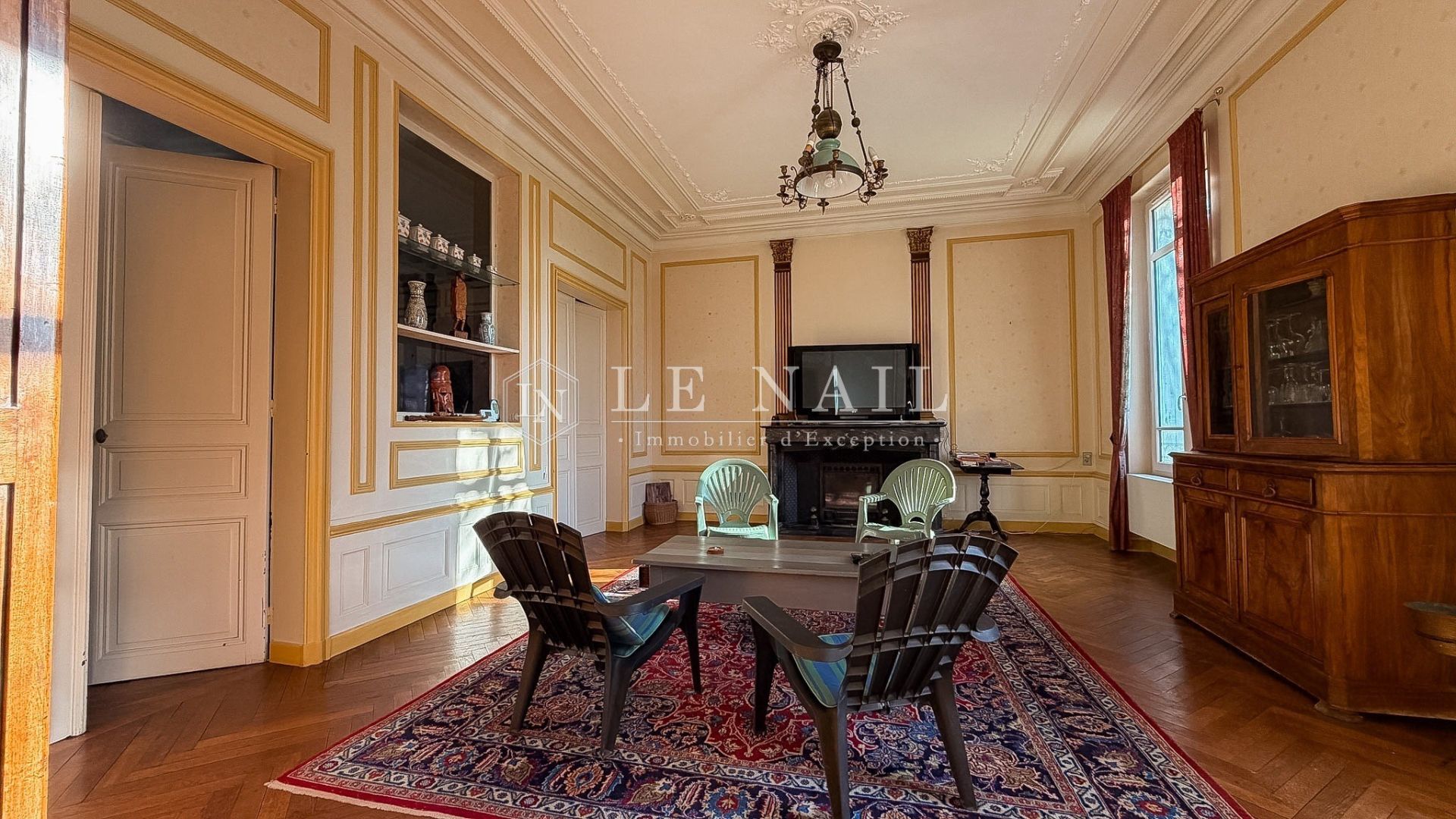 maison de maître 15 pièces en vente à LOUDUN (86200)