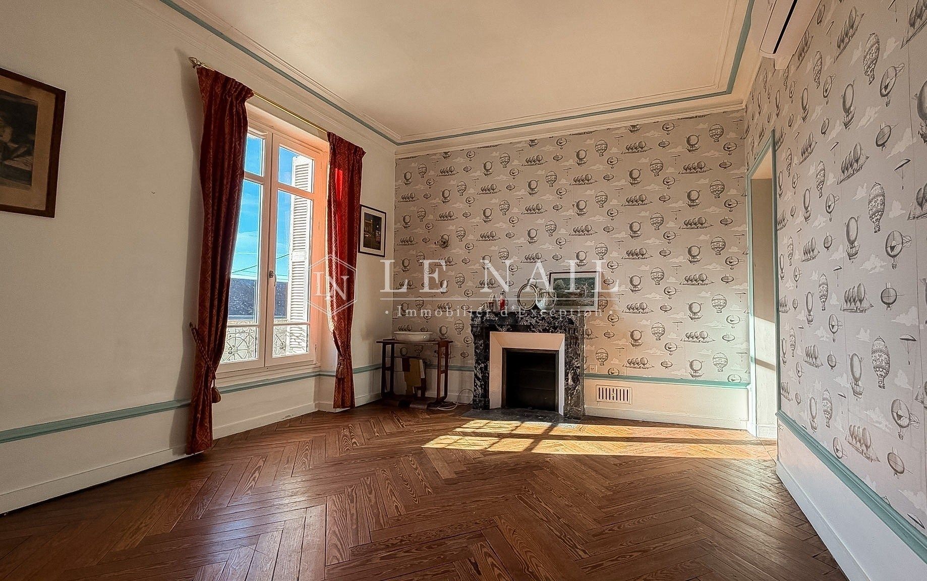 maison de maître 15 pièces en vente à LOUDUN (86200)