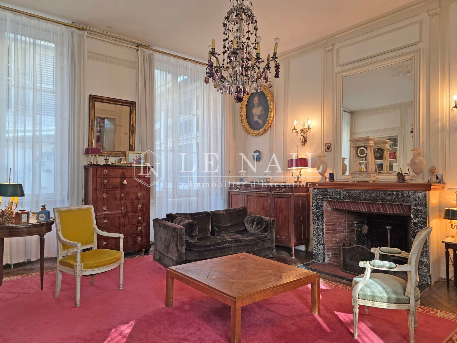 townhouse 11 rooms for sale on ALENCON (61000)