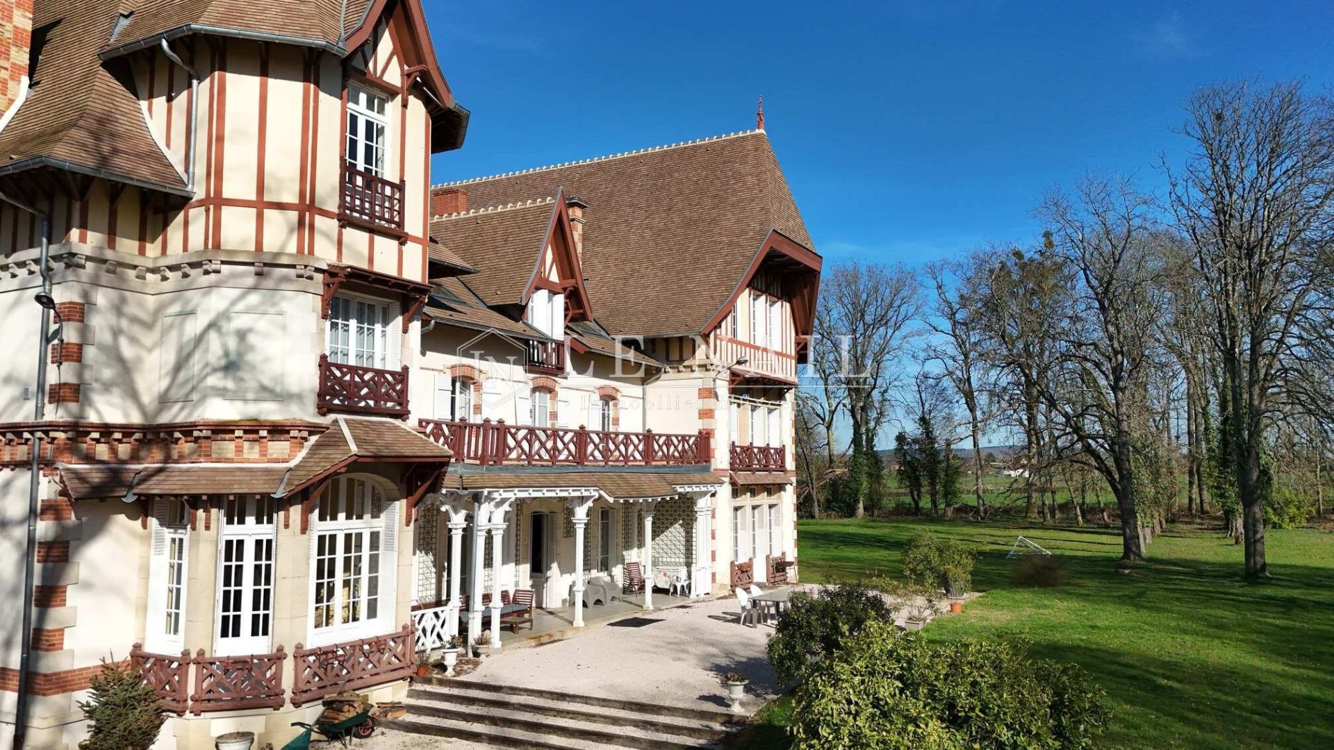 manor house 19 rooms for sale on DIGOIN (71160)