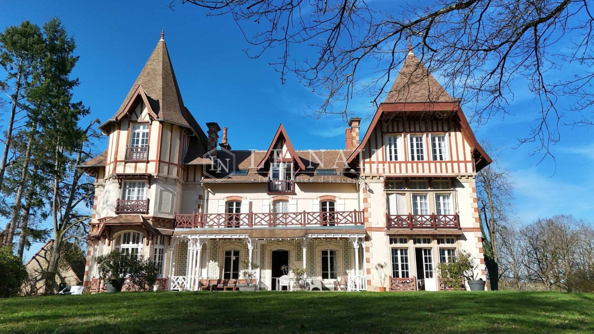 manor house 19 rooms for sale on DIGOIN (71160)