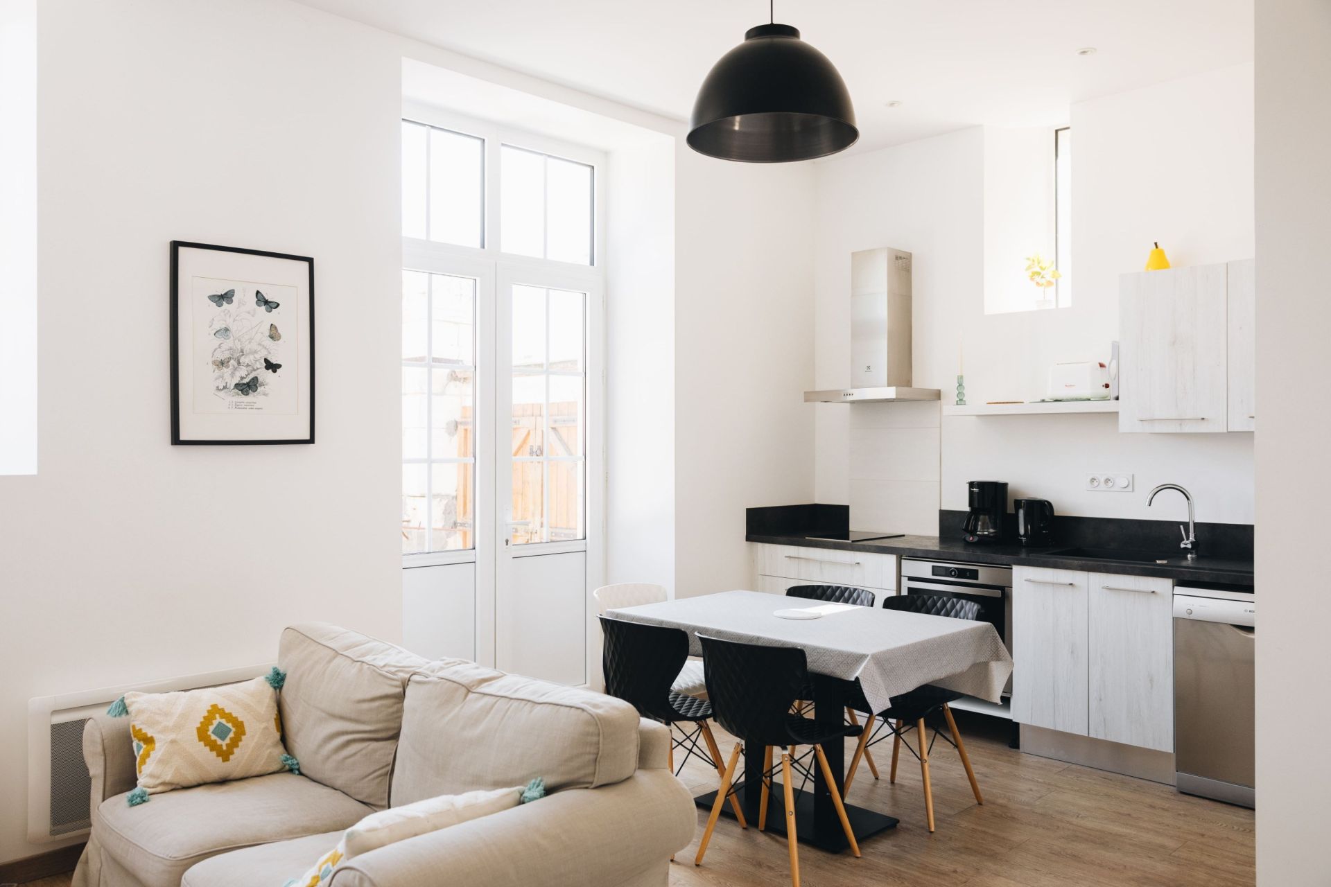 townhouse 20 rooms for sale on LES HERBIERS (85500)