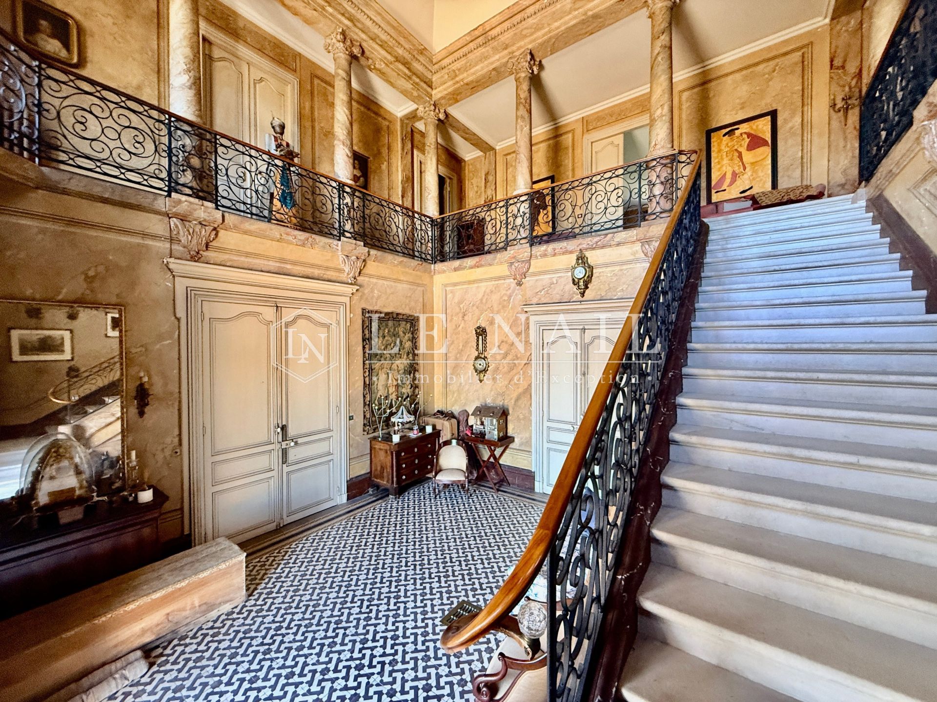 castle 18 rooms for sale on BERGERAC (24100)